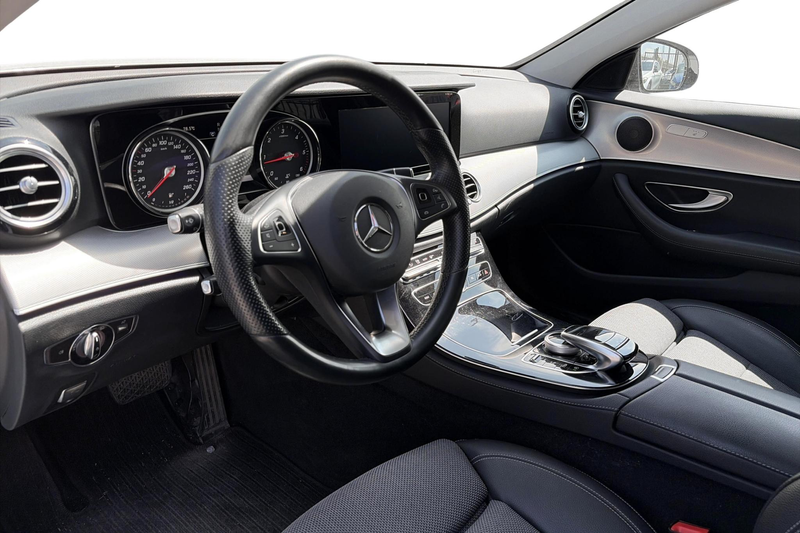 Mercedes-Benz E 220 Break E 220d 143kW — photo 11