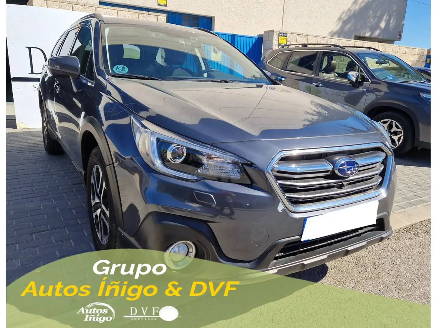 Subaru OUTBACK 2.5i Sport CVT Lineartronic Gris - 2