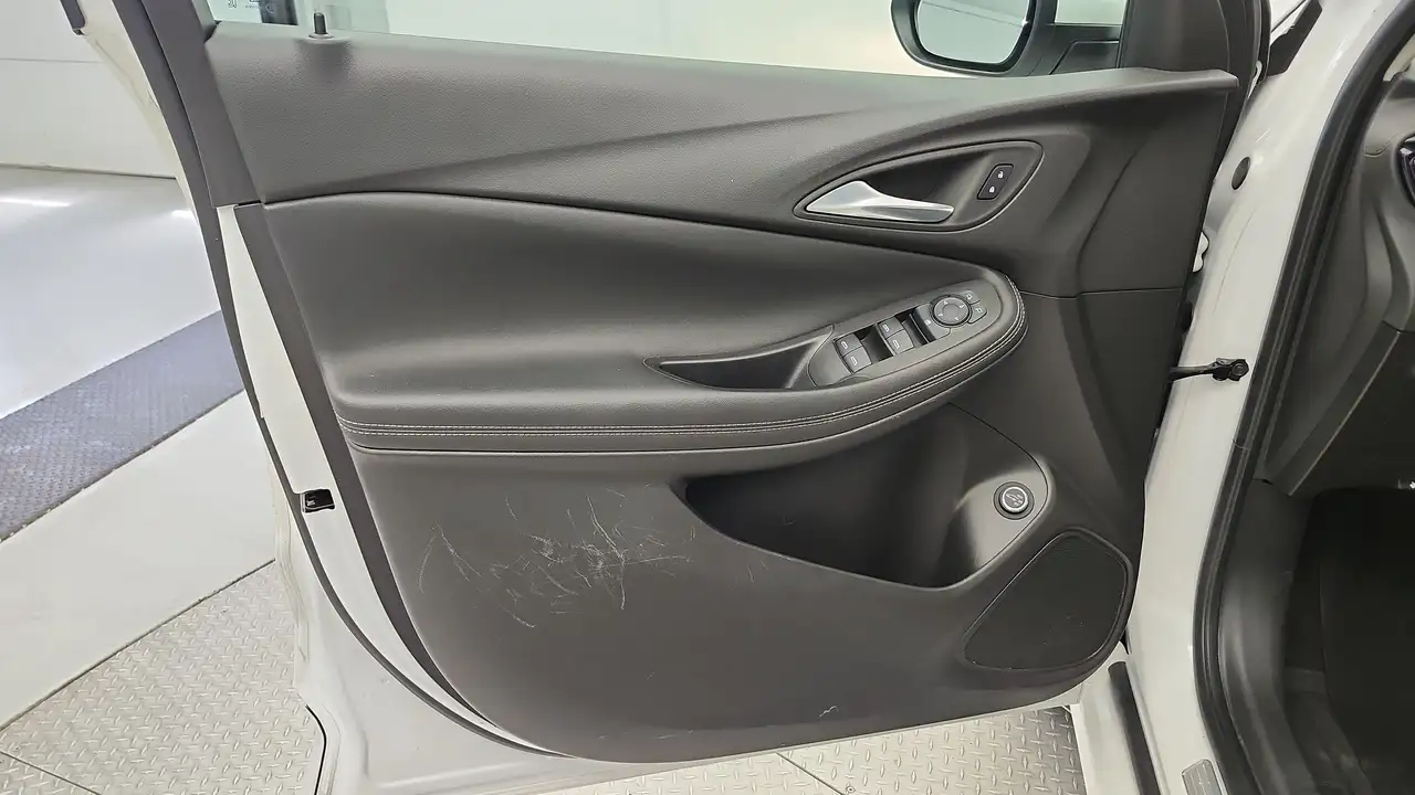 Buick Encore снимка Buick Encore
