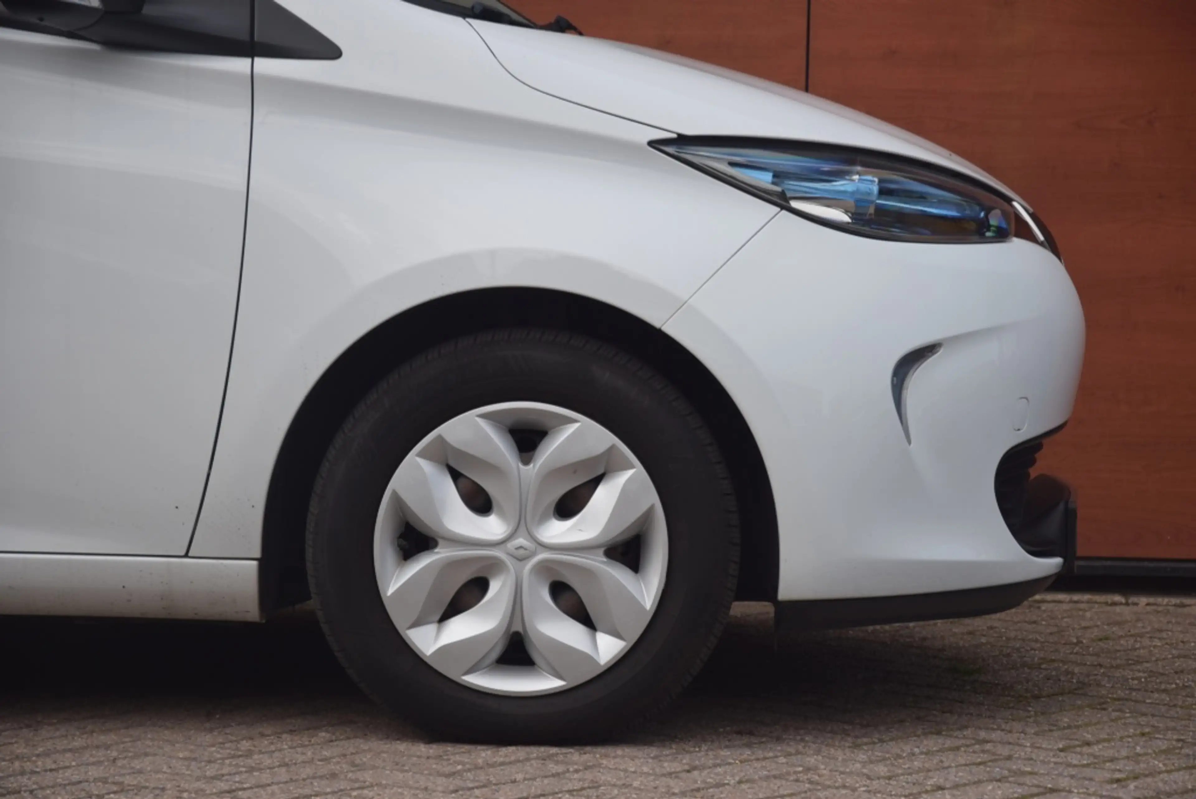 Renault ZOE R90 Life 41kWh SOH91%/Koopaccu/Keyless/Carplay — photo 11