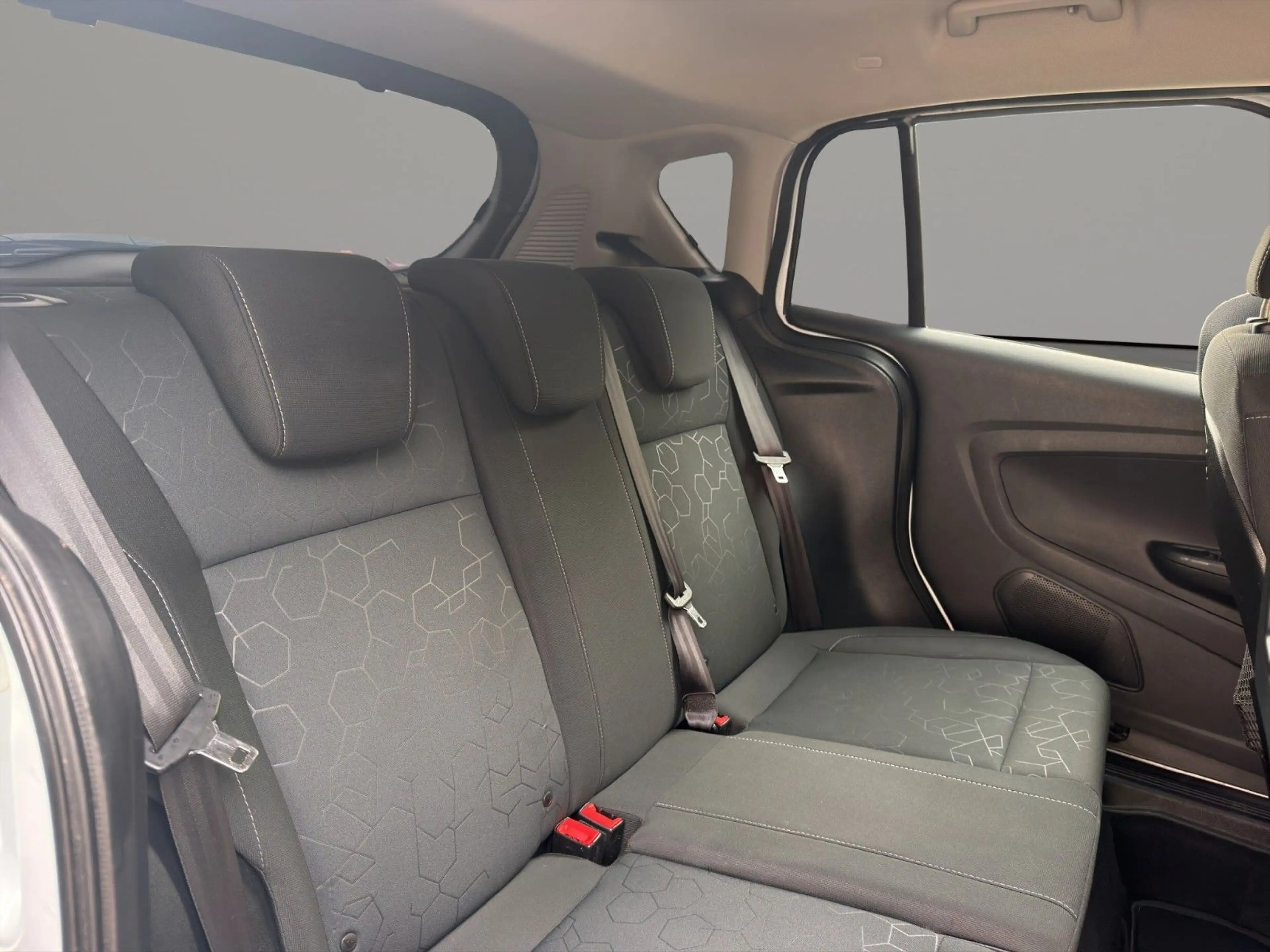 Ford B-Max Trend Zahnriemen Service TÜV NEU — photo 22
