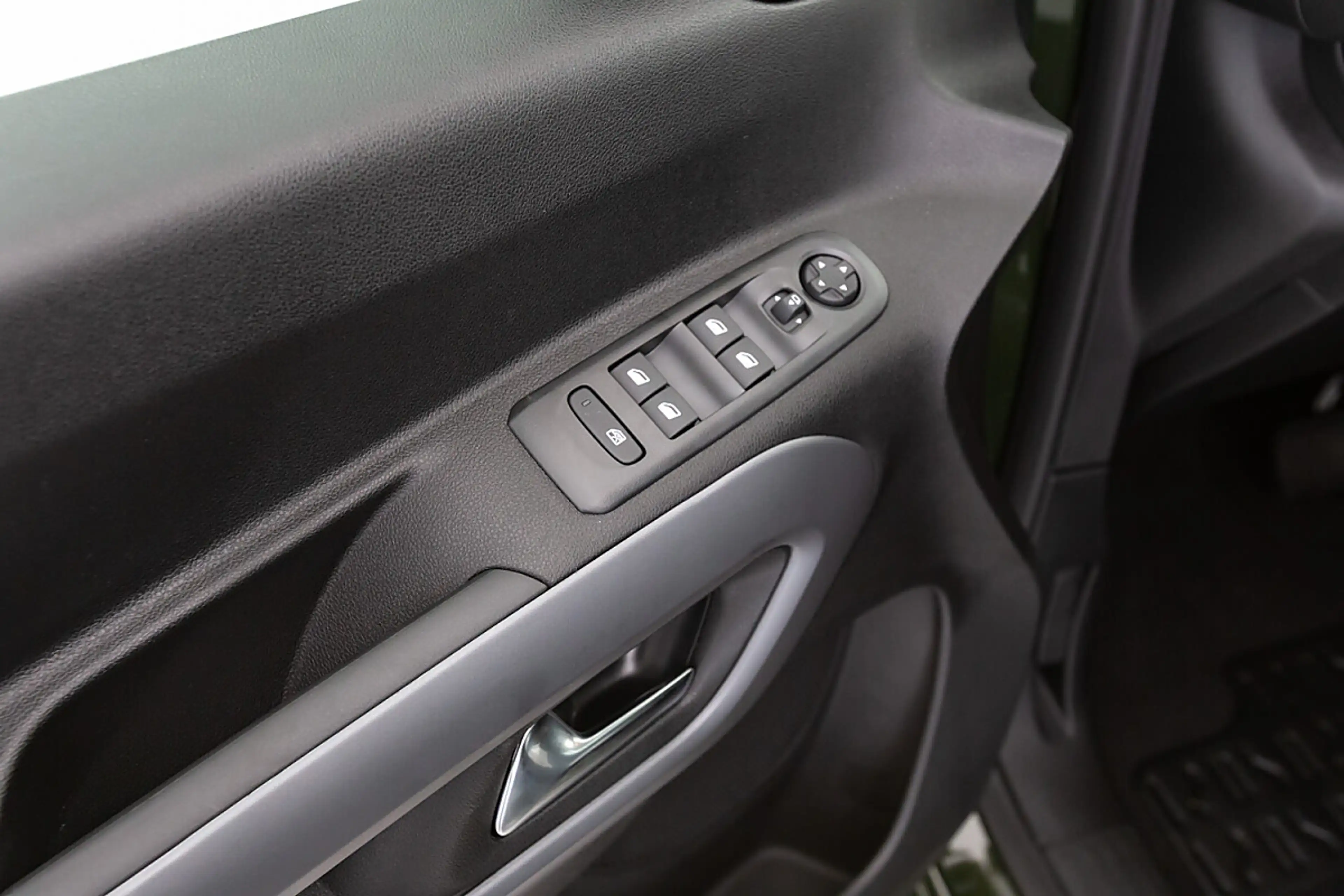 Fiat Qubo 1.5 Diesel 130 L1 La Prima Aut. — photo 10