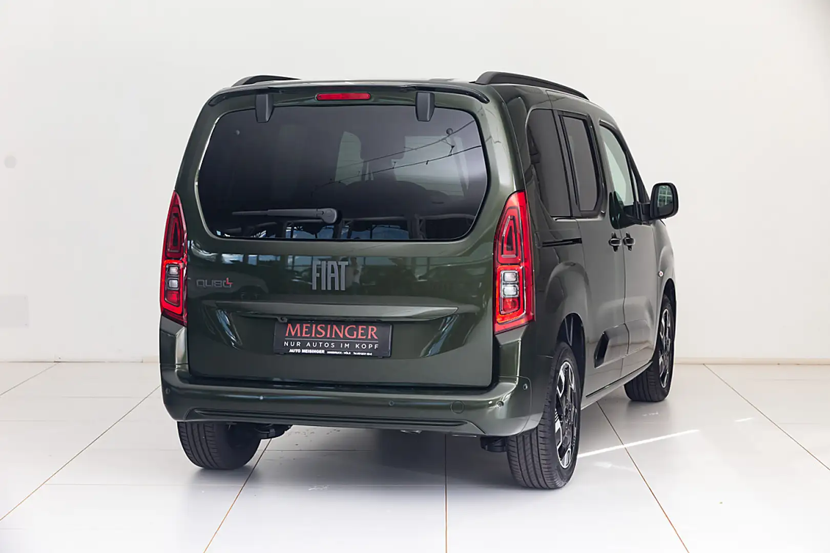 Fiat Qubo 1.5 Diesel 130 L1 La Prima Aut. Grün - 2