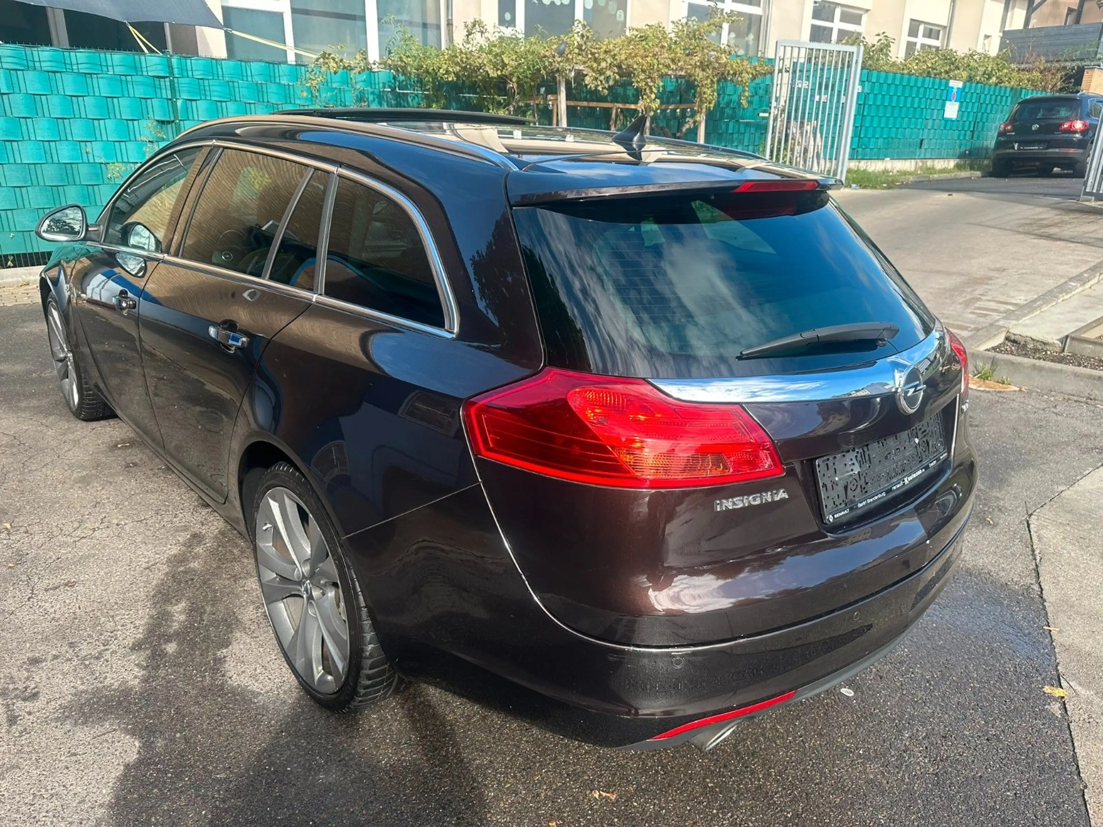 Opel Insignia A 2.8 V6 Sports Tourer 4x4*Aut*Leder* — photo 4
