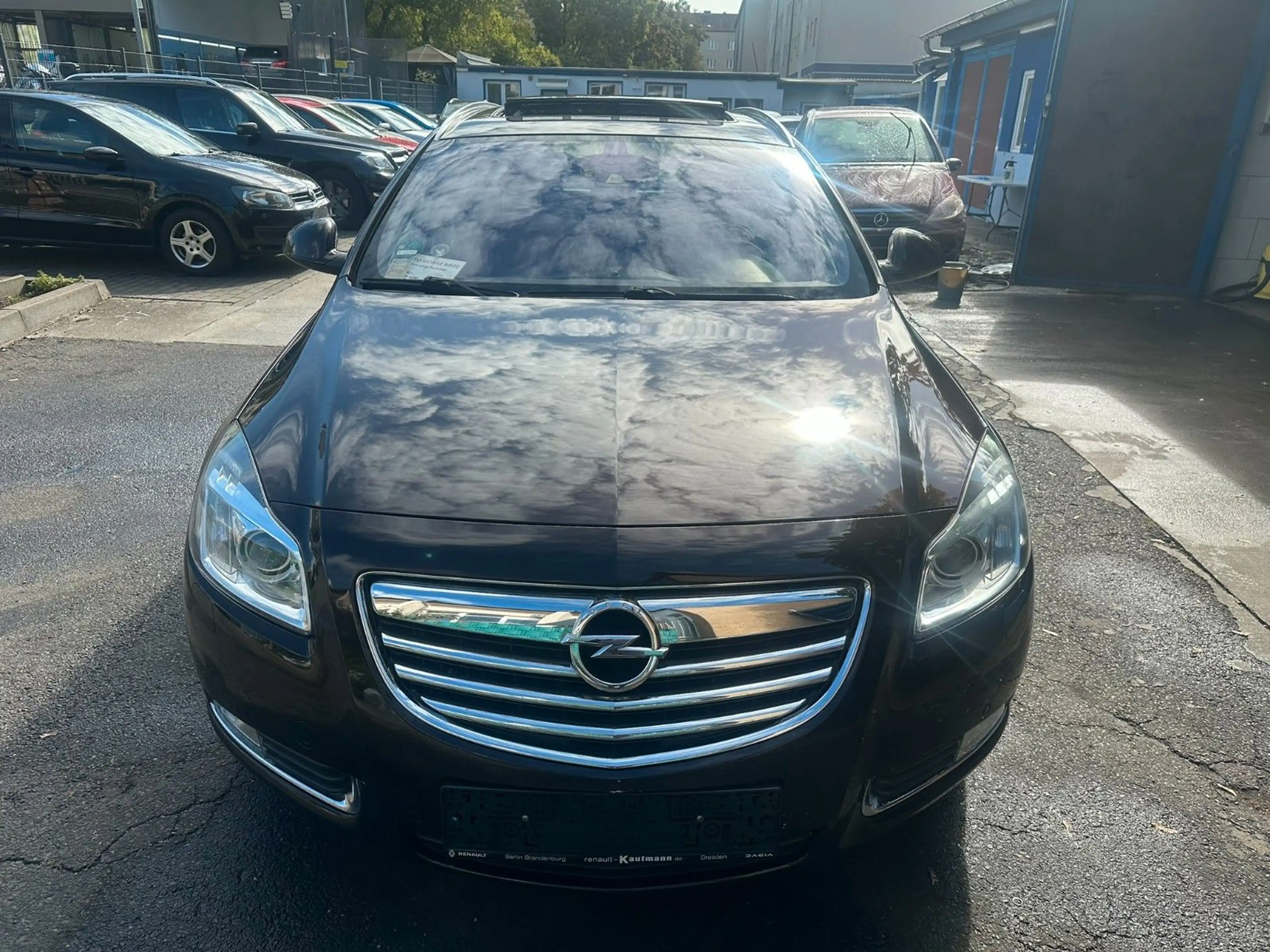 Opel Insignia A 2.8 V6 Sports Tourer 4x4*Aut*Leder* — photo 3