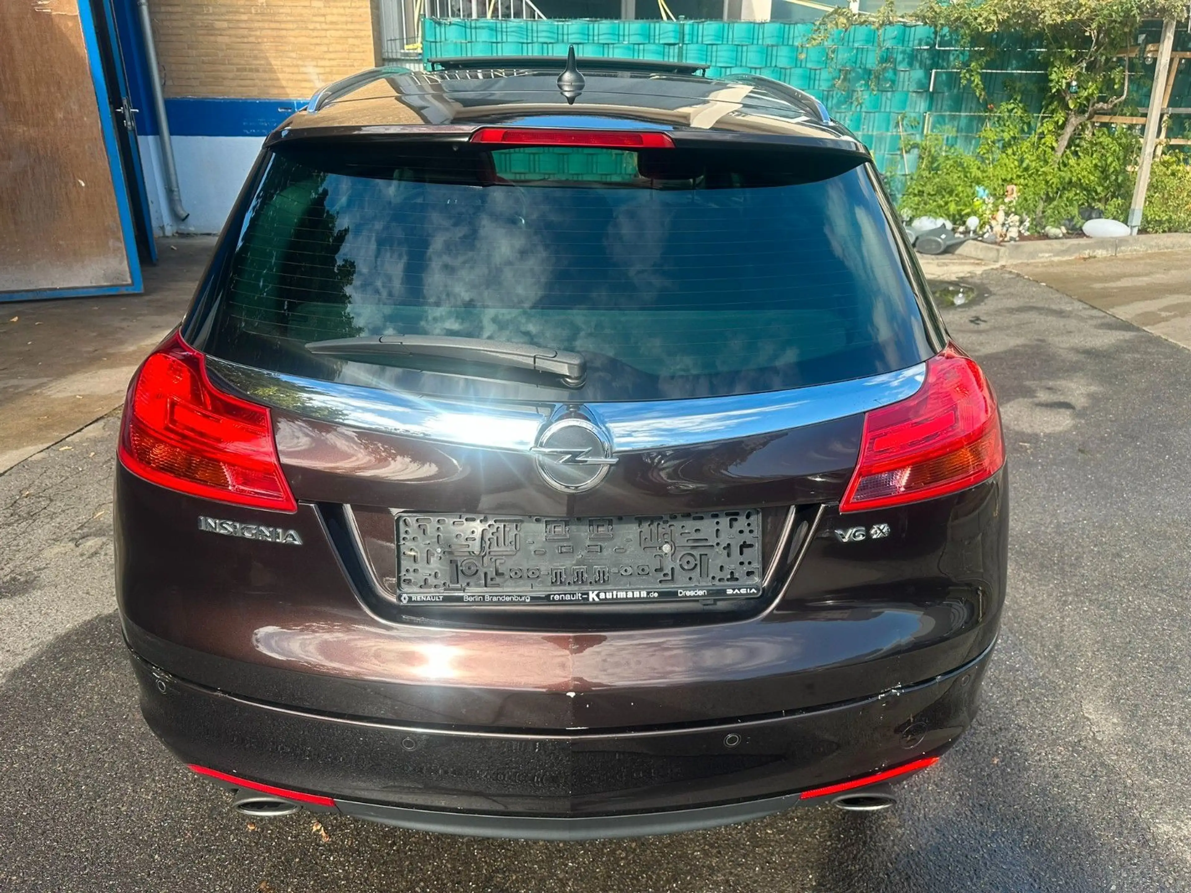 Opel Insignia A 2.8 V6 Sports Tourer 4x4*Aut*Leder* — photo 6