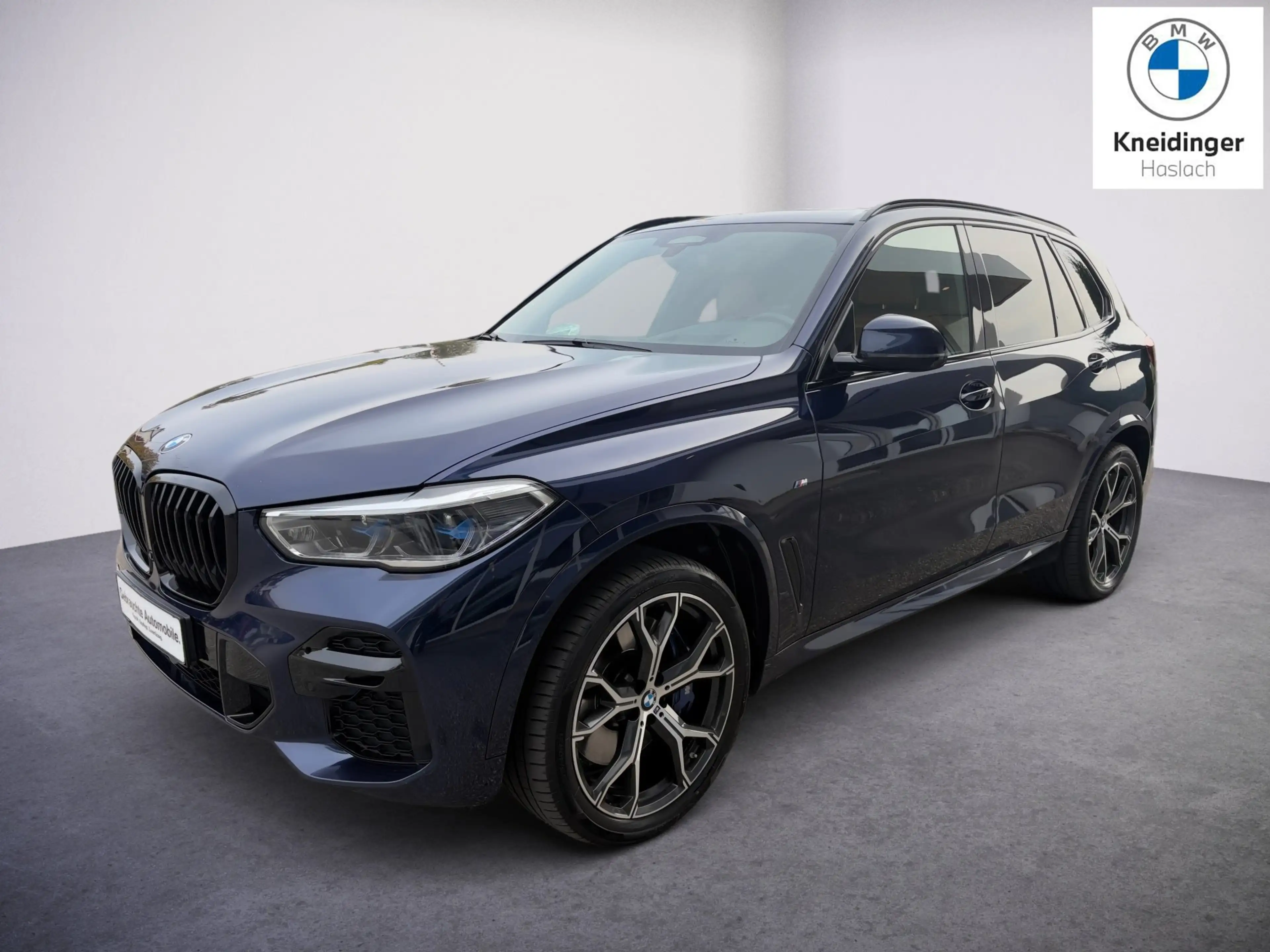 BMW X5 xDrive40d — photo 3
