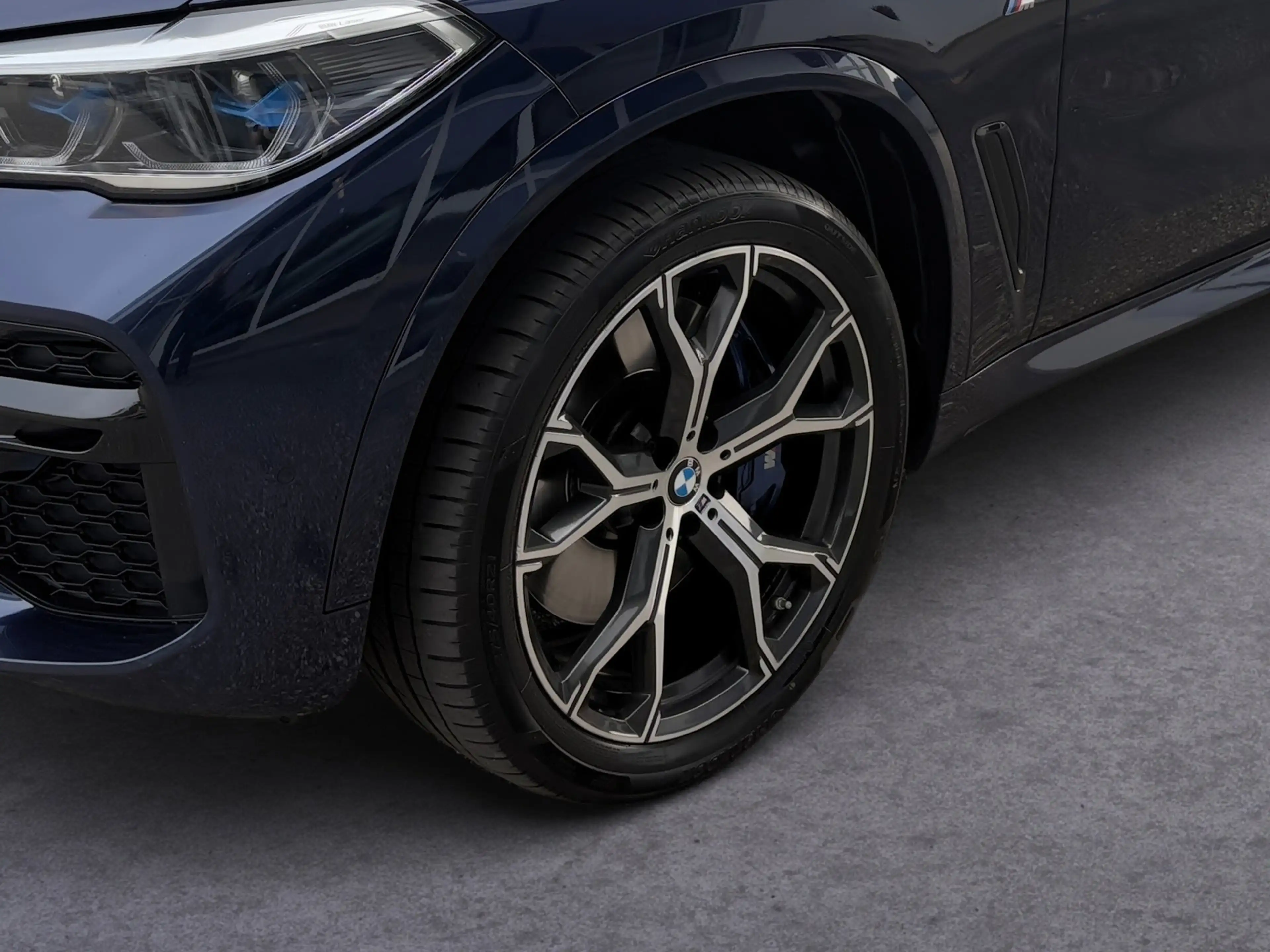 BMW X5 xDrive40d — photo 7