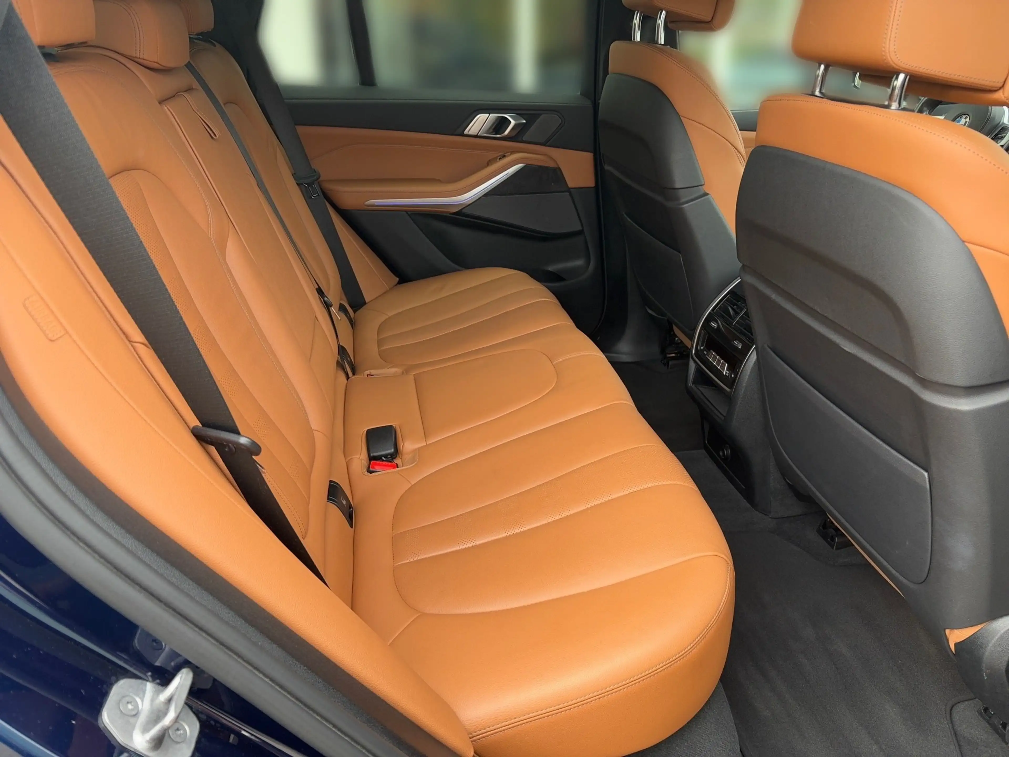 BMW X5 xDrive40d — photo 9