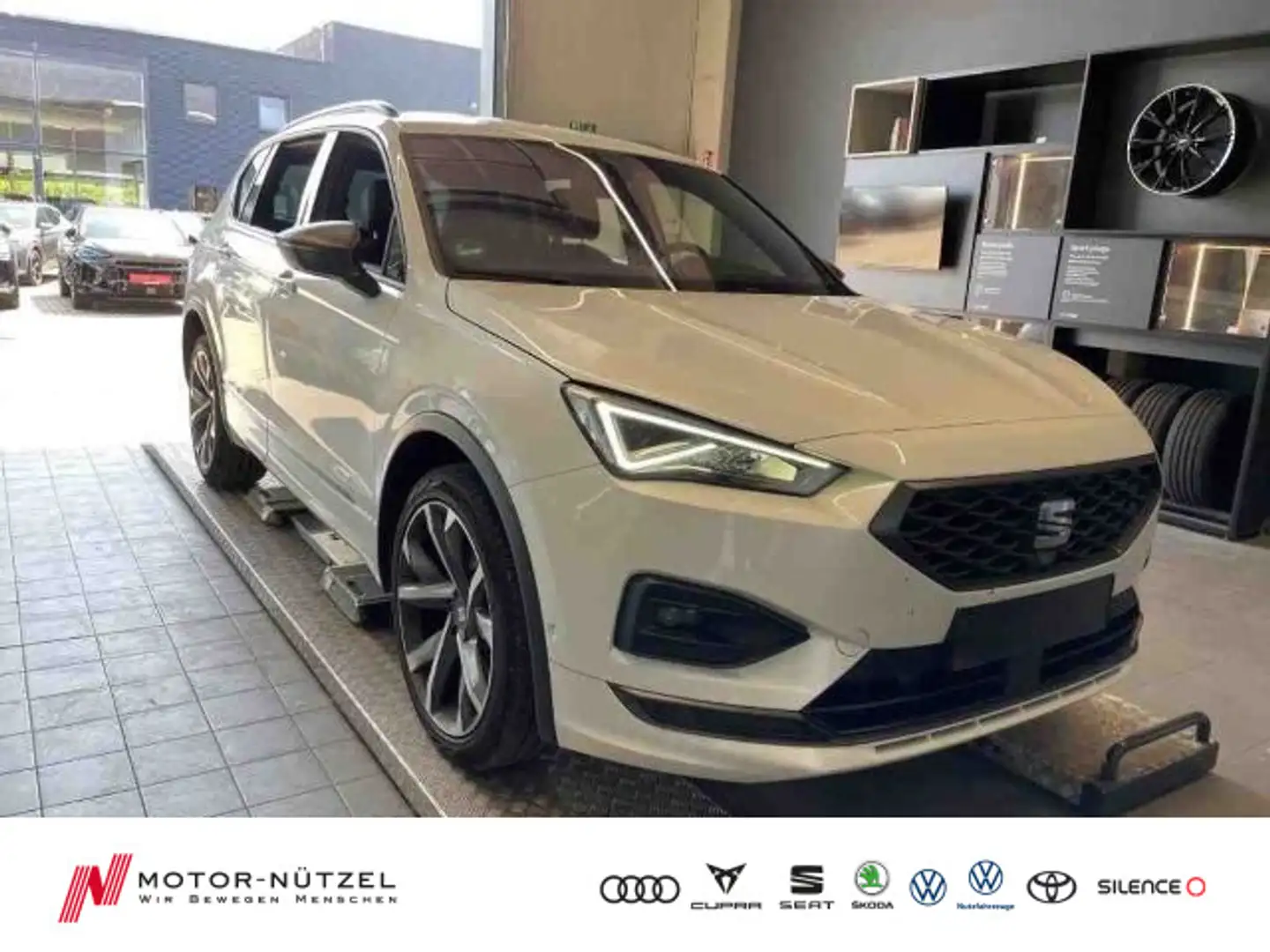 SEAT Tarraco 2.0TDI 4x4 DSG FR-LINE LED+NAV+BEATS+DAB Blanco - 1