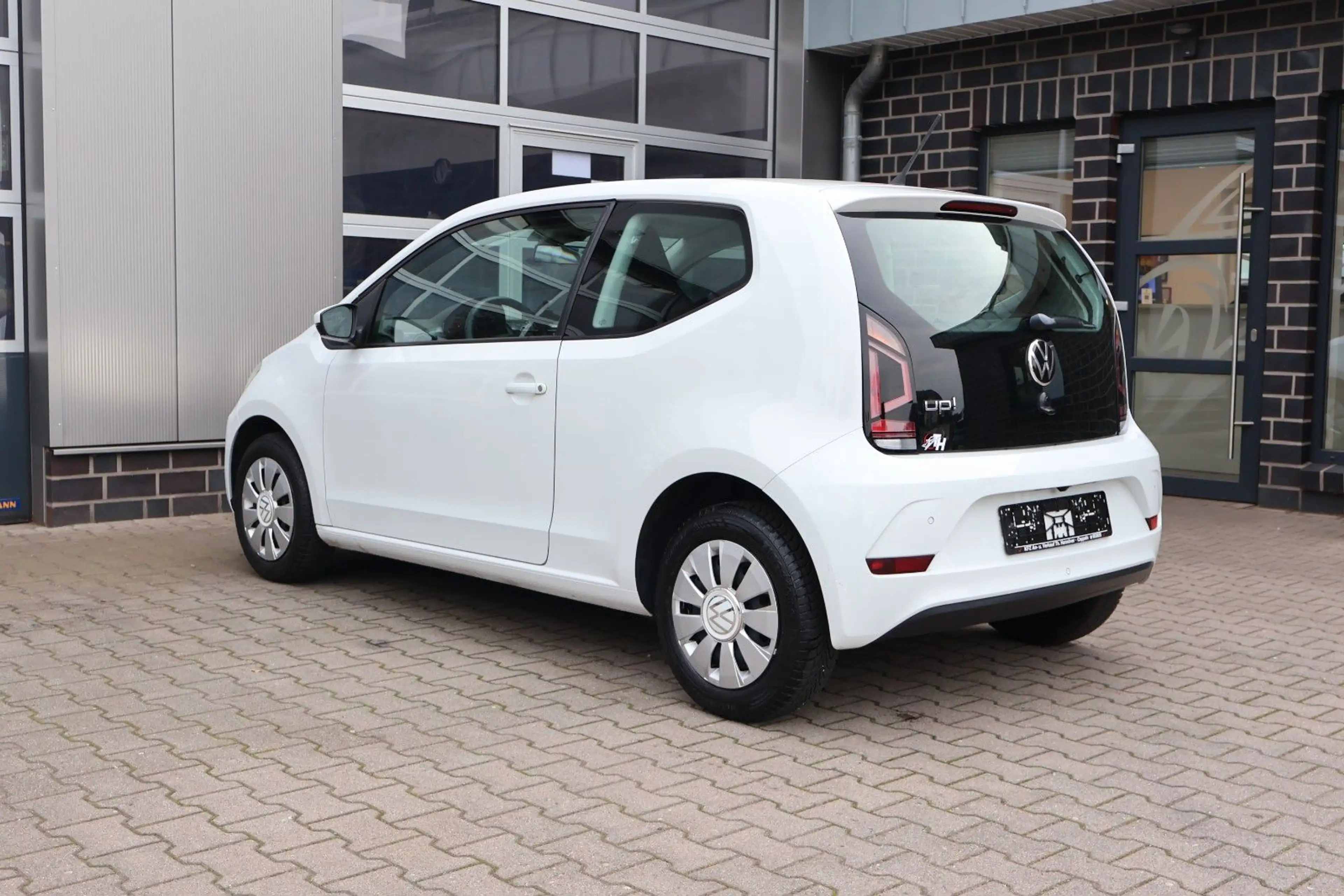 Volkswagen up! Basis Kamera/PDC/TÜV+Service neu — photo 22