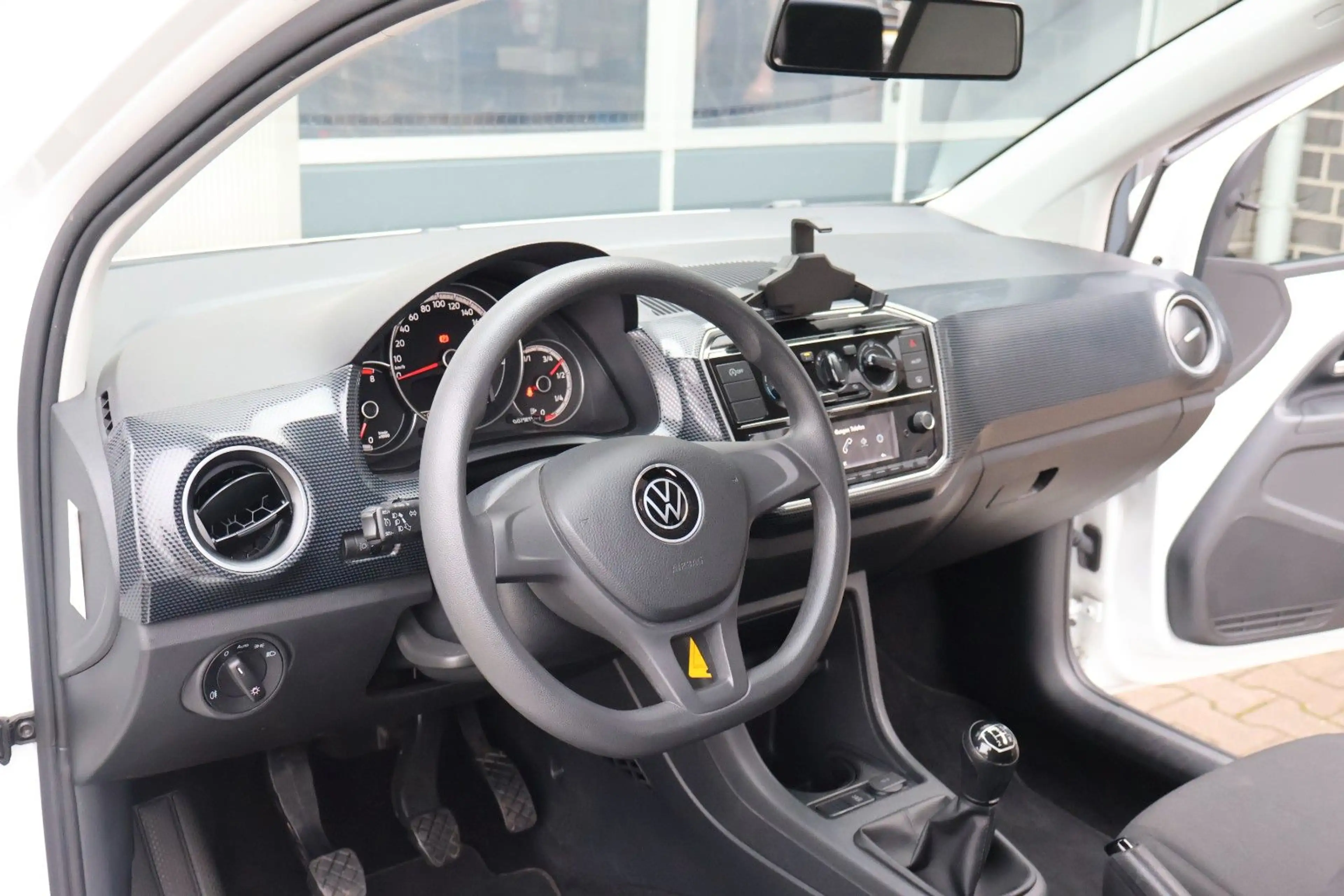 Volkswagen up! Basis Kamera/PDC/TÜV+Service neu — photo 29