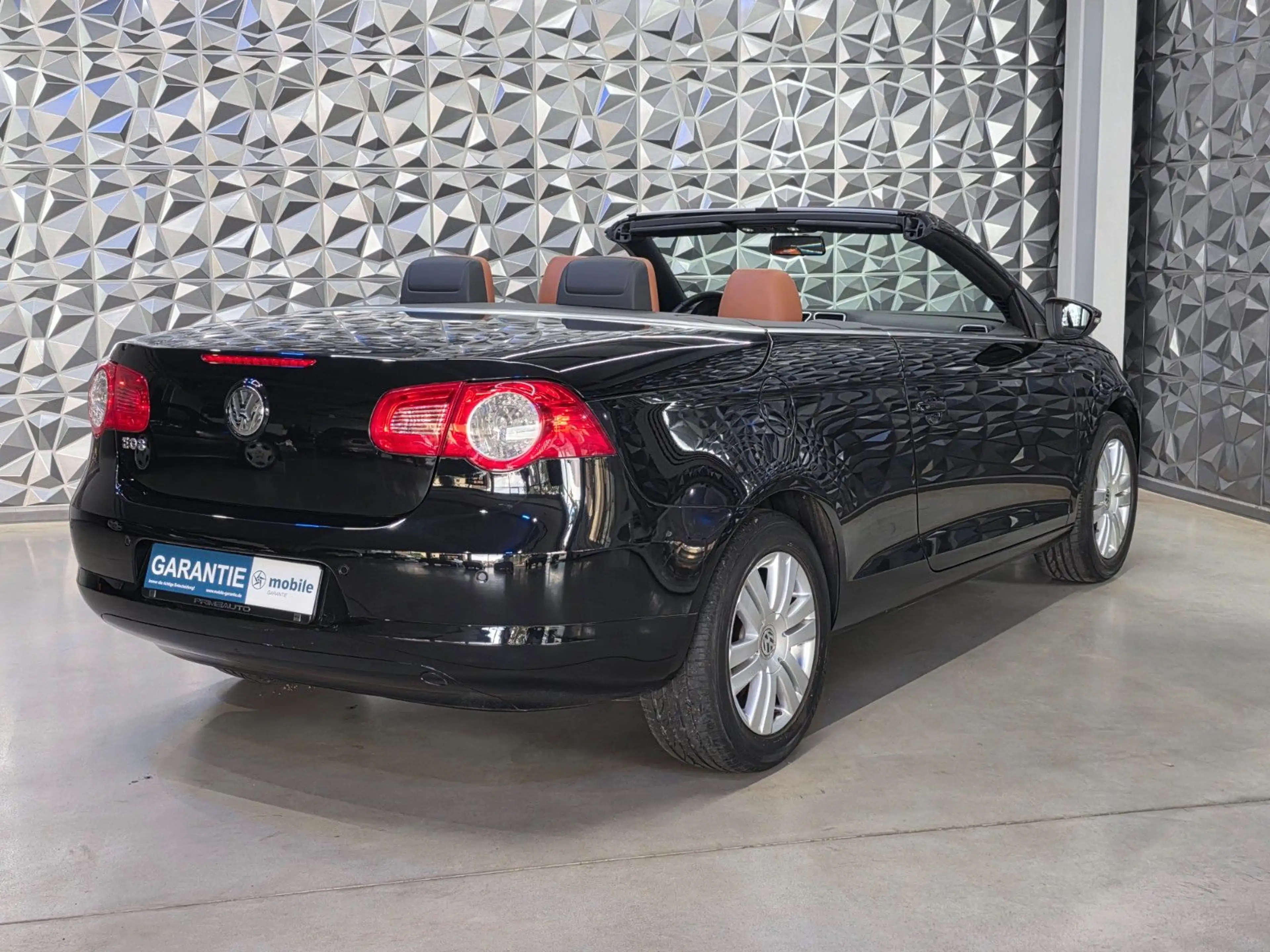 Volkswagen Eos 1.4*CABRIO*1.HAND*LEDER*XENON — photo 6