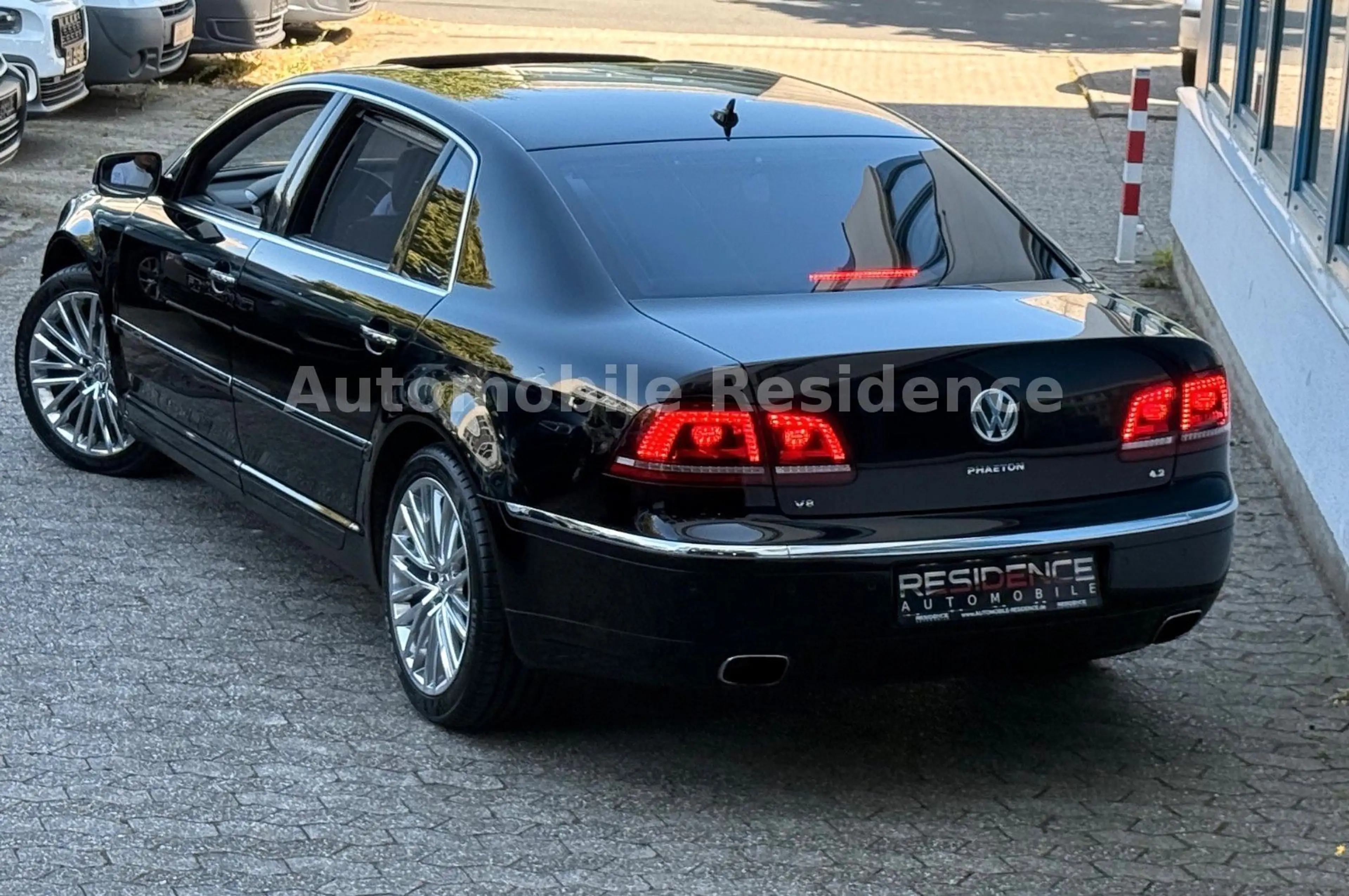 Volkswagen Phaeton V8 4Motion LANG 4SITZ*VOLLAUSST.*1HD*TOP — photo 6