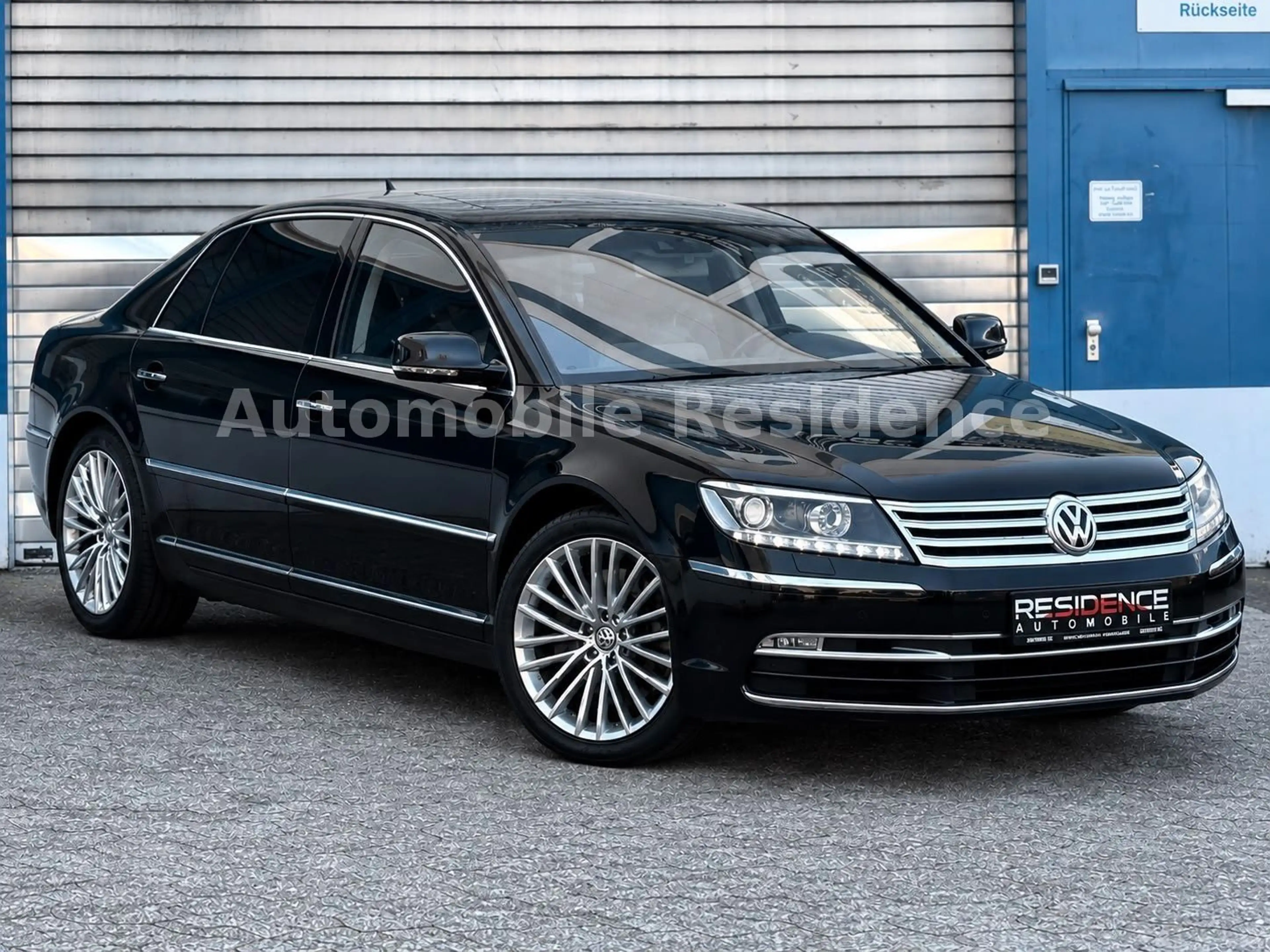 Volkswagen Phaeton V8 4Motion LANG 4SITZ*VOLLAUSST.*1HD*TOP — photo 2