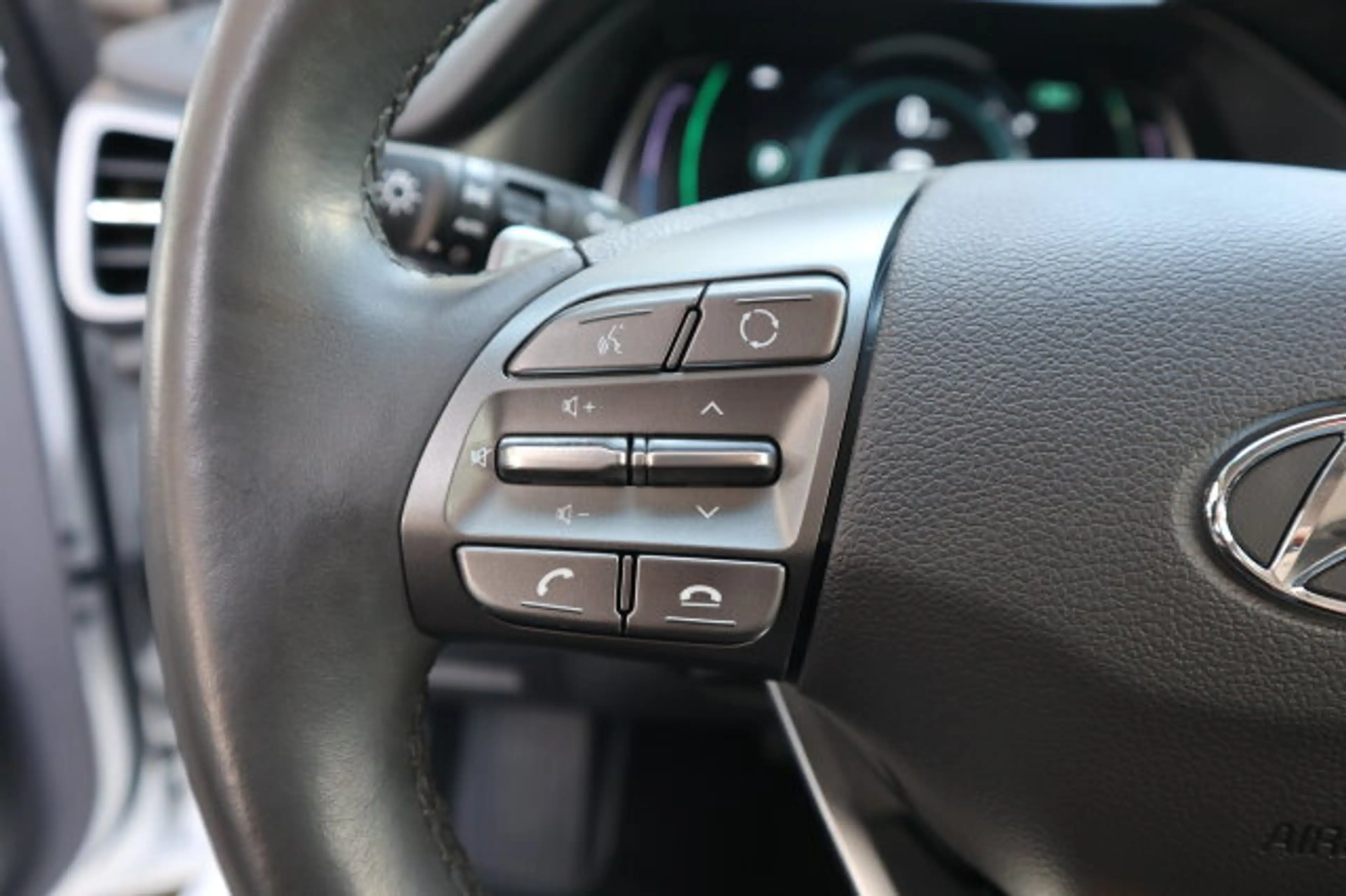 Hyundai IONIQ IONIQ Trend-Paket Elektro Klima/Sitzhzg./BC/eFH. — photo 13