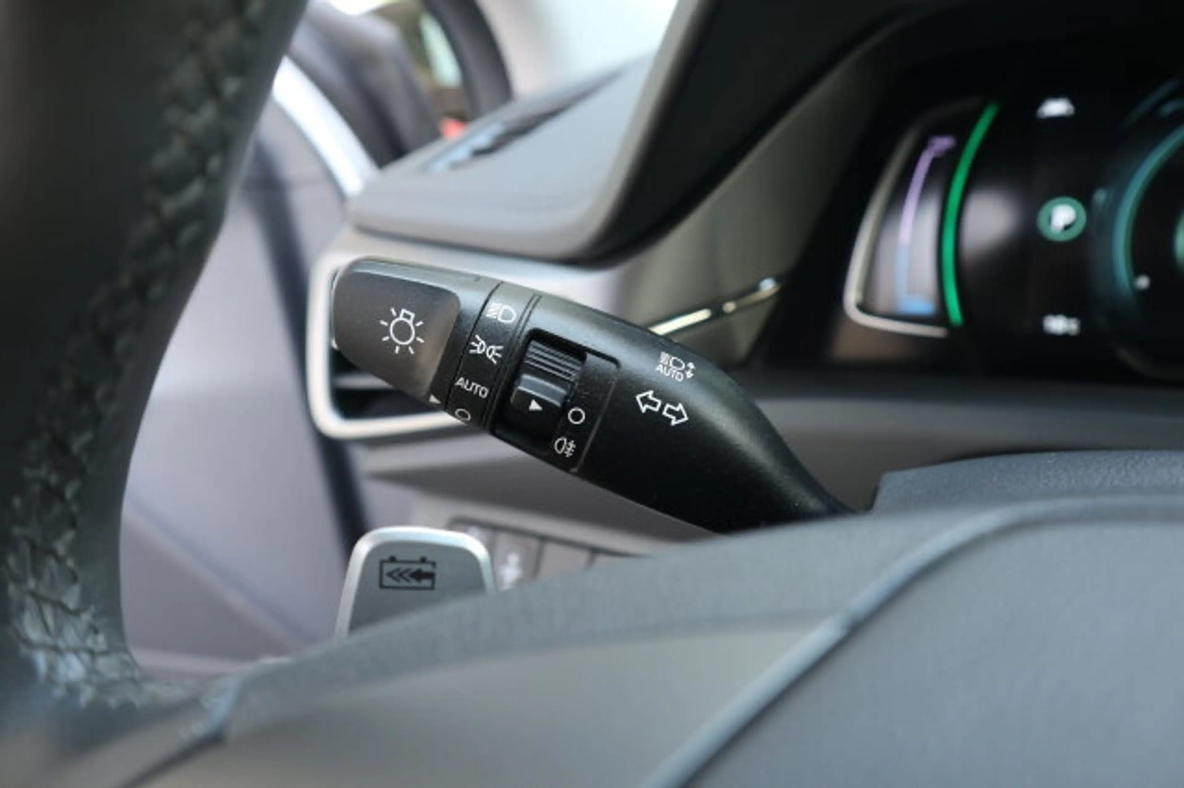 Hyundai IONIQ IONIQ Trend-Paket Elektro Klima/Sitzhzg./BC/eFH. — photo 15