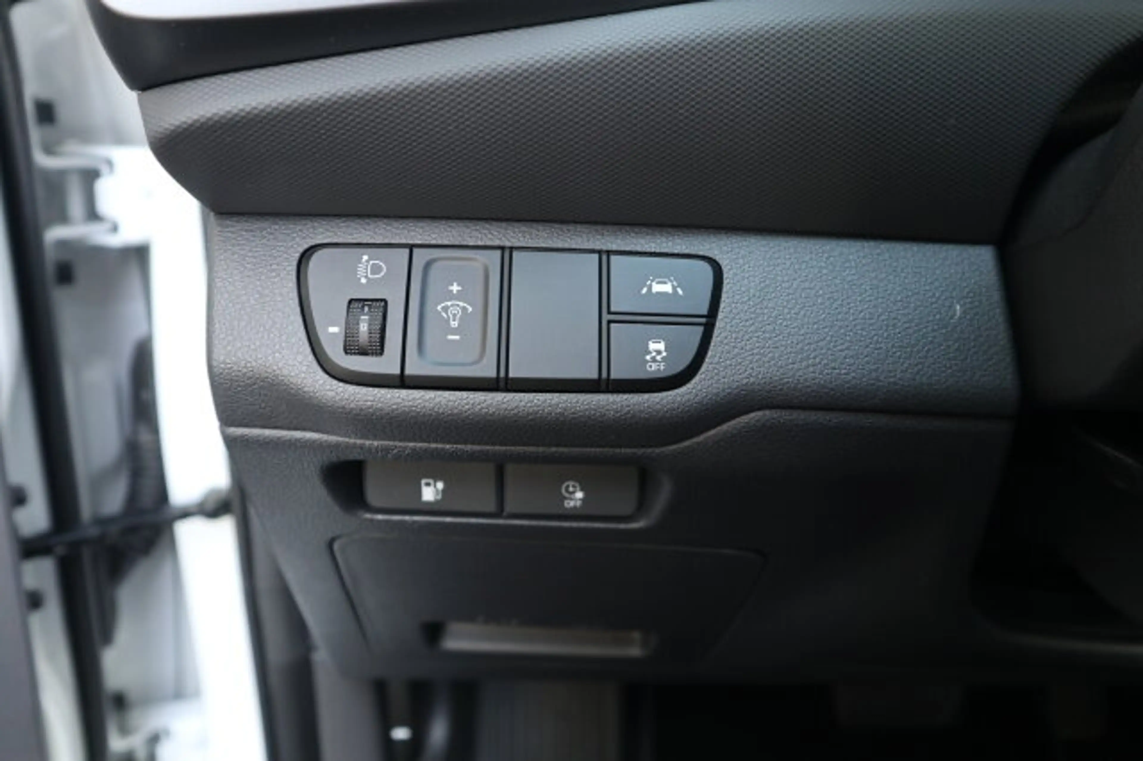 Hyundai IONIQ IONIQ Trend-Paket Elektro Klima/Sitzhzg./BC/eFH. — photo 10