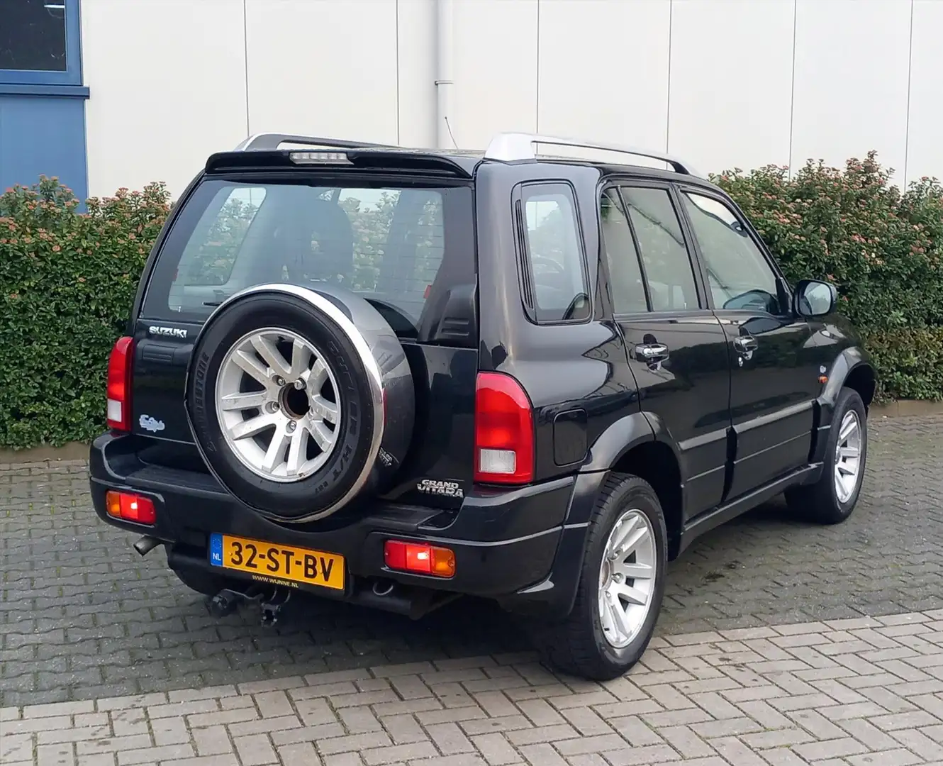 Suzuki Grand Vitara 2.0 5D Freestyle 4X4 Airco/Leer/Trekhaak Schwarz - 2