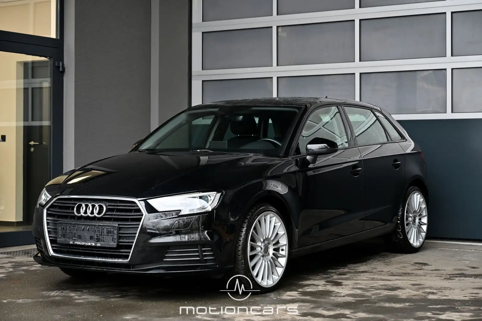 Audi A3 1.5 TSI Sportback Pickerl NEU EXP € 12.400,- Schwarz - 1