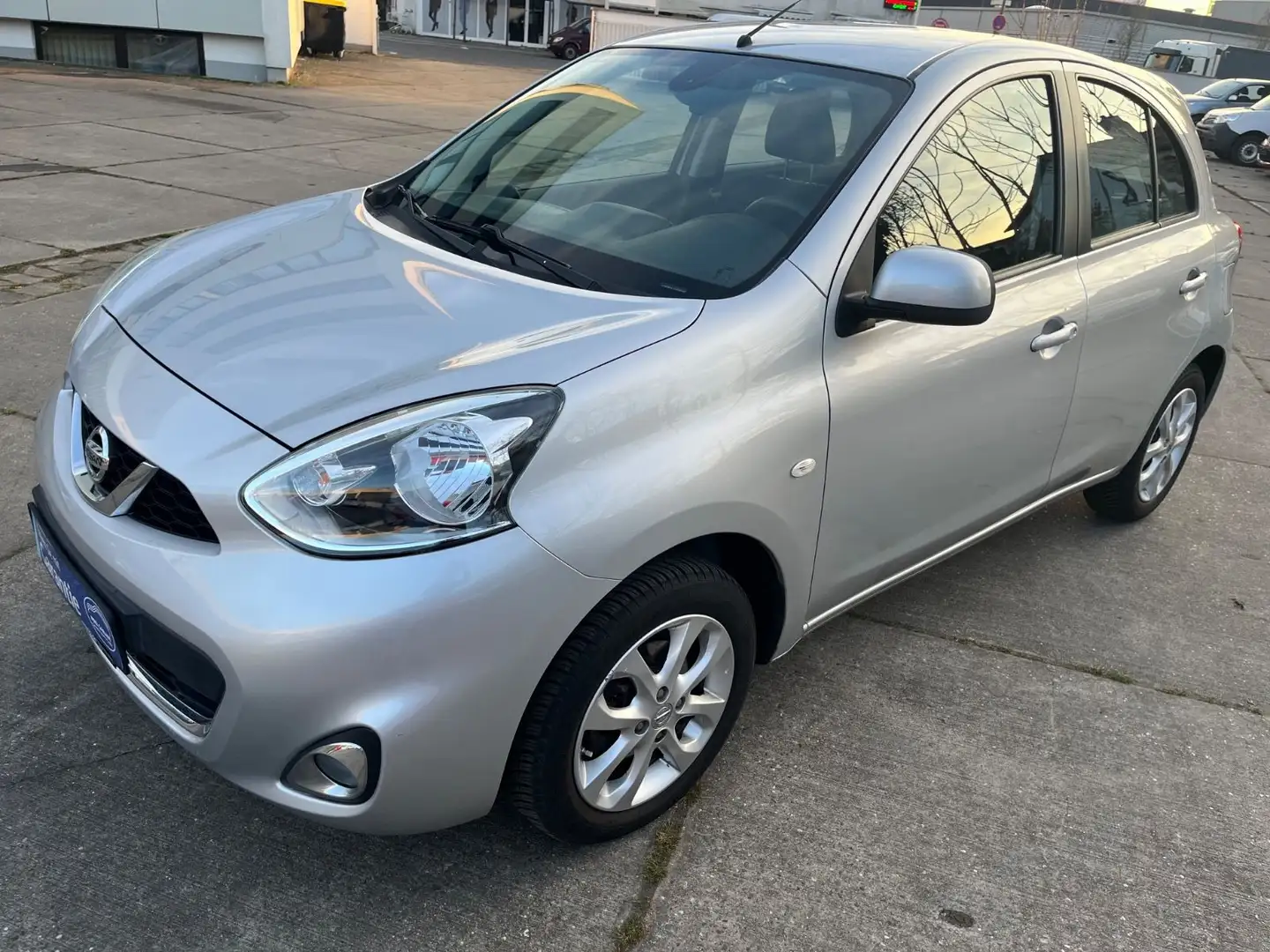 Nissan Micra Acenta,1 Hand ,Tüv neu Plateado - 1