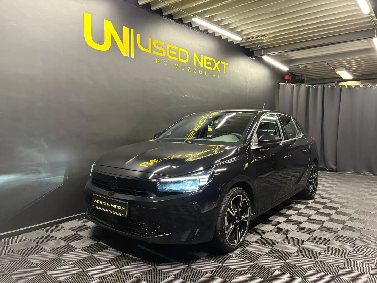 Opel Corsa TURBO Sport 1.2 100cv Man6 / Toit Panoramique -... Noir - 1