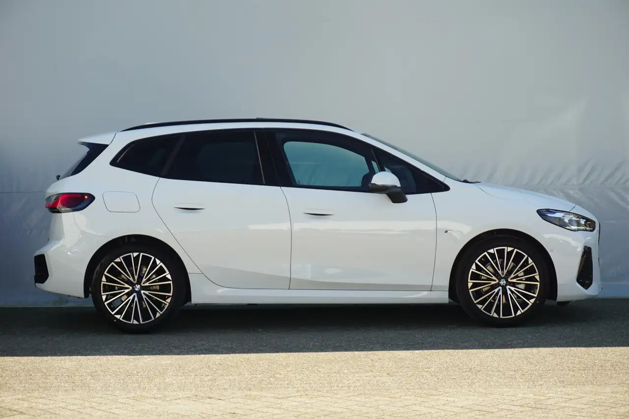 BMW 2 Series 2026