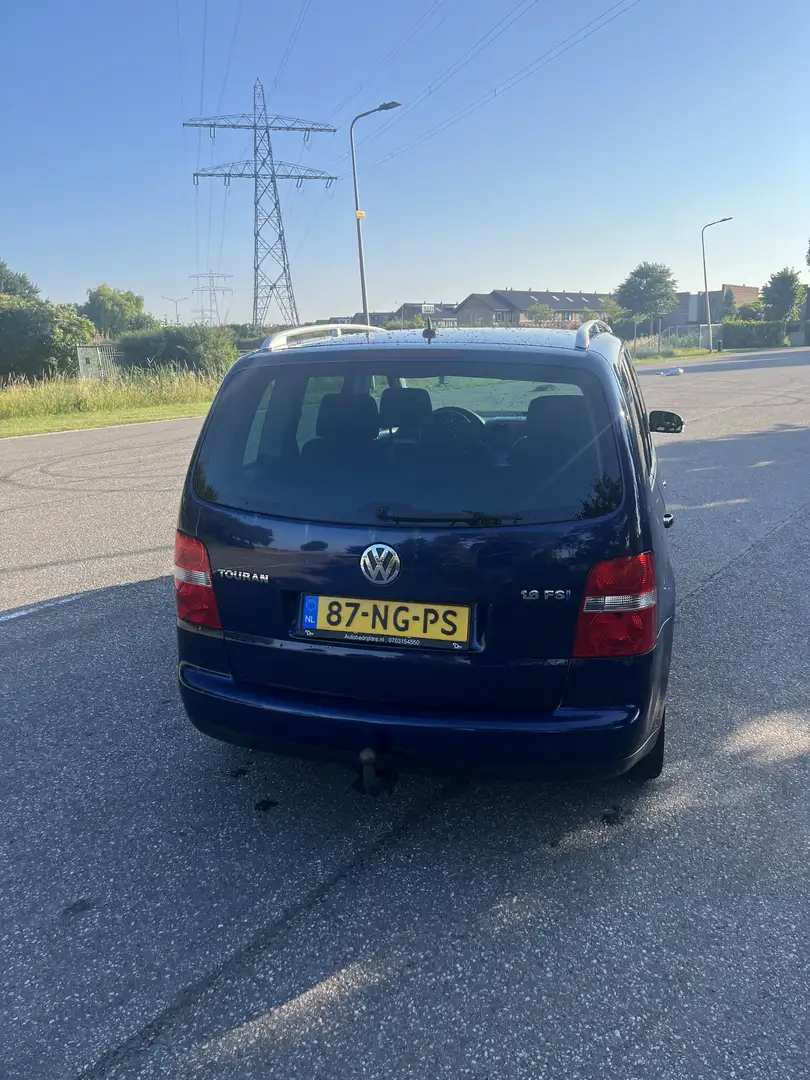 Volkswagen Touran 1.6-16V FSI Highline Blauw - 2