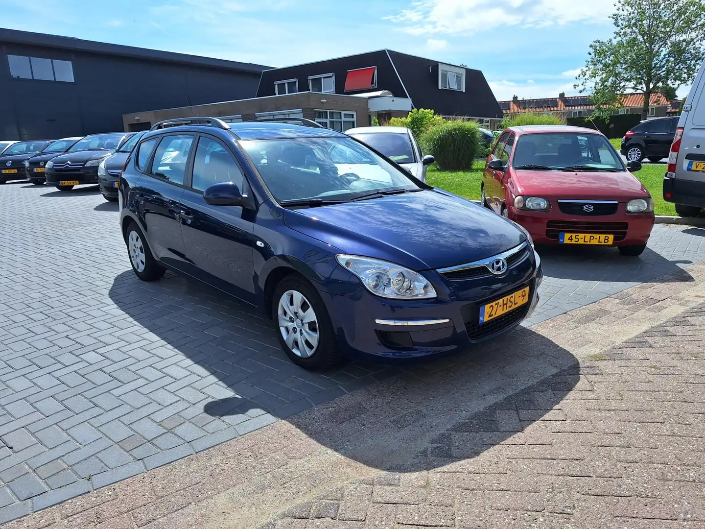Hyundai i30 CW 1.6i Active Cool / Comfortabel / APK feb 2026 Blauw - 2