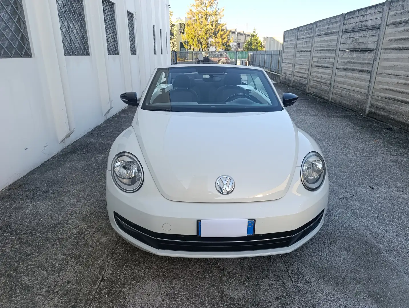 Volkswagen Maggiolino Maggiolino 2011 Cabrio Cabrio 1.6 tdi Blanc - 1