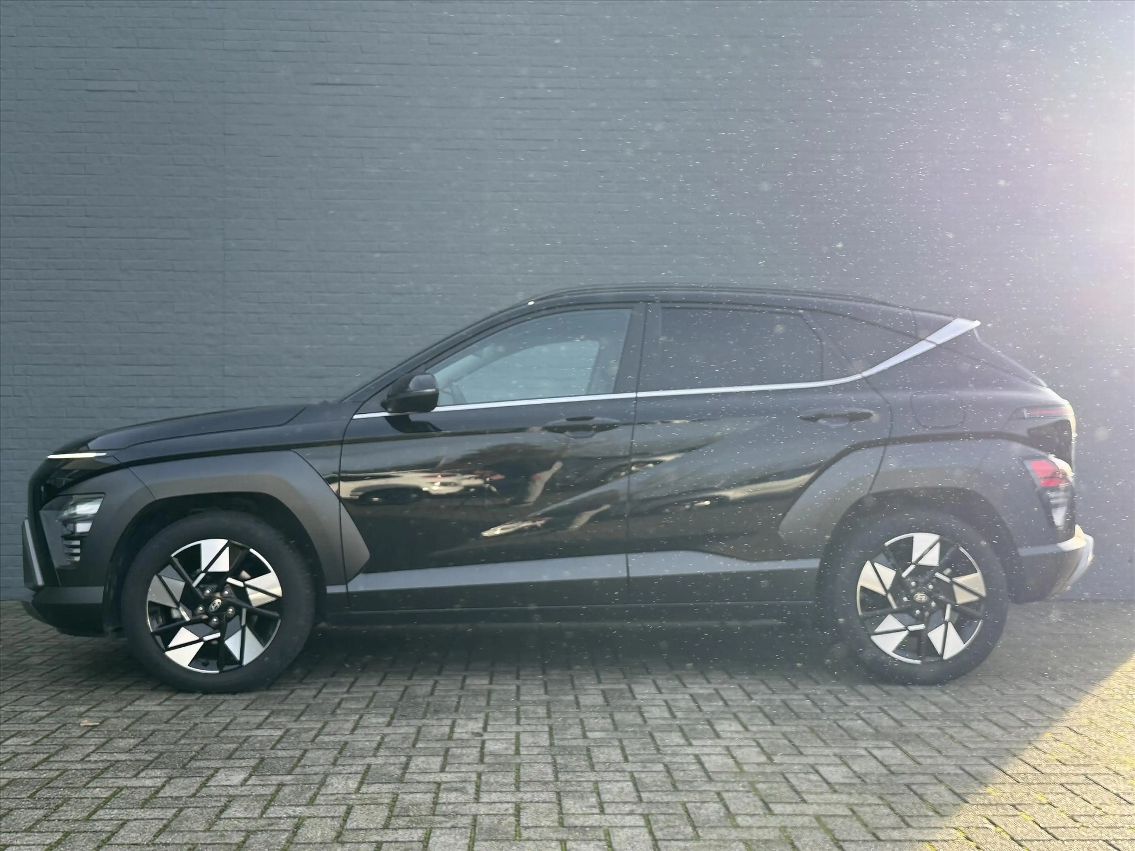 Hyundai KONA 1.6 GDI HEV 141pk DCT Comfort Smart | Adaptive | C — photo 9