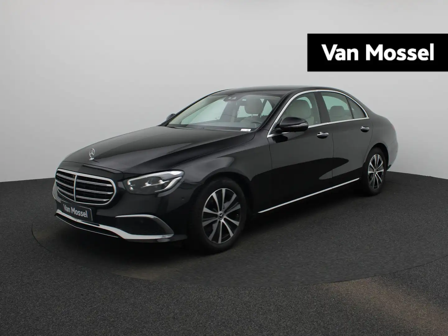 Mercedes-Benz E 200 d Luxury Line Noir - 1