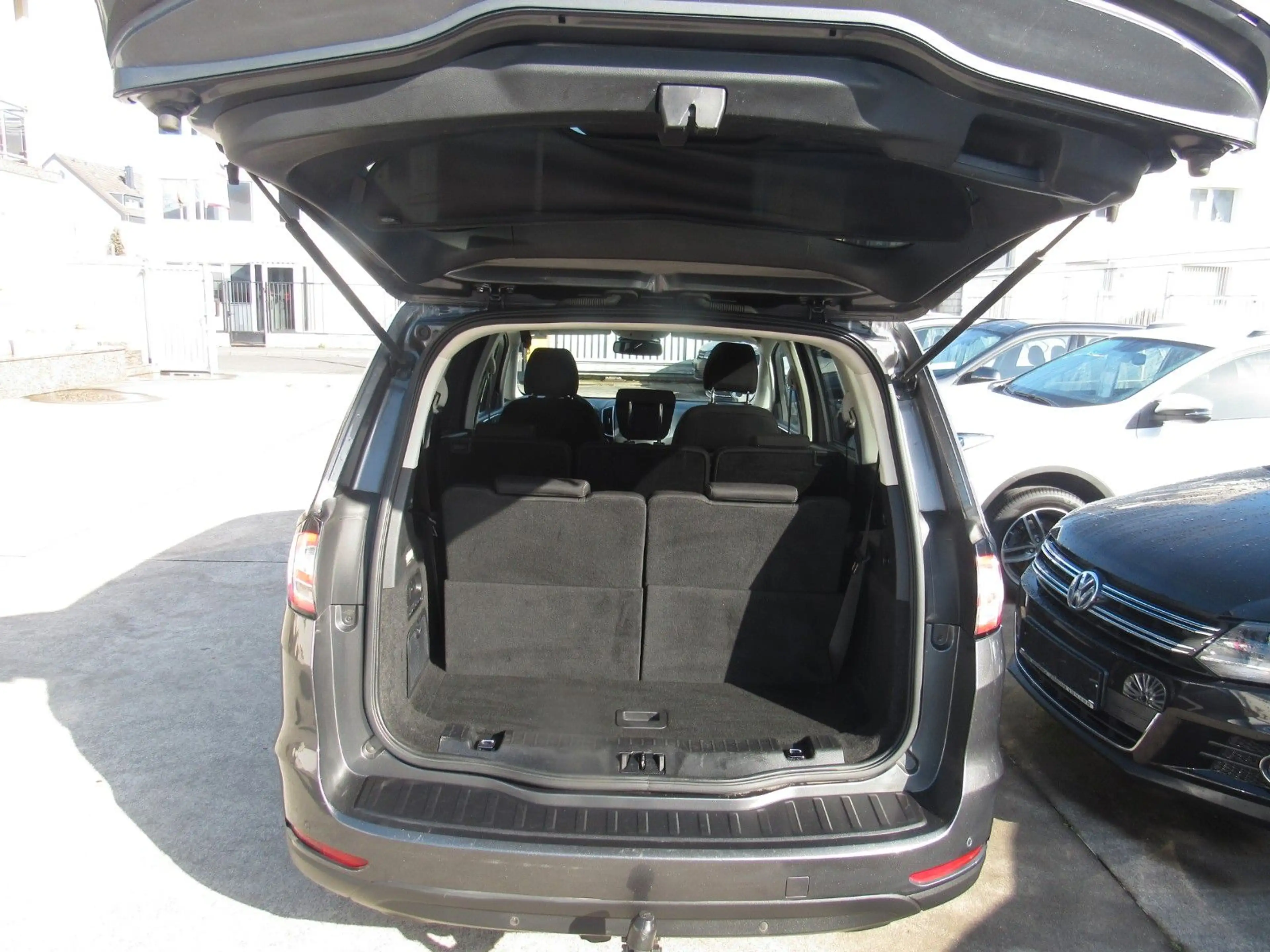 Ford Galaxy Titanium,AUTOMATIK,7-SITZE. — photo 5