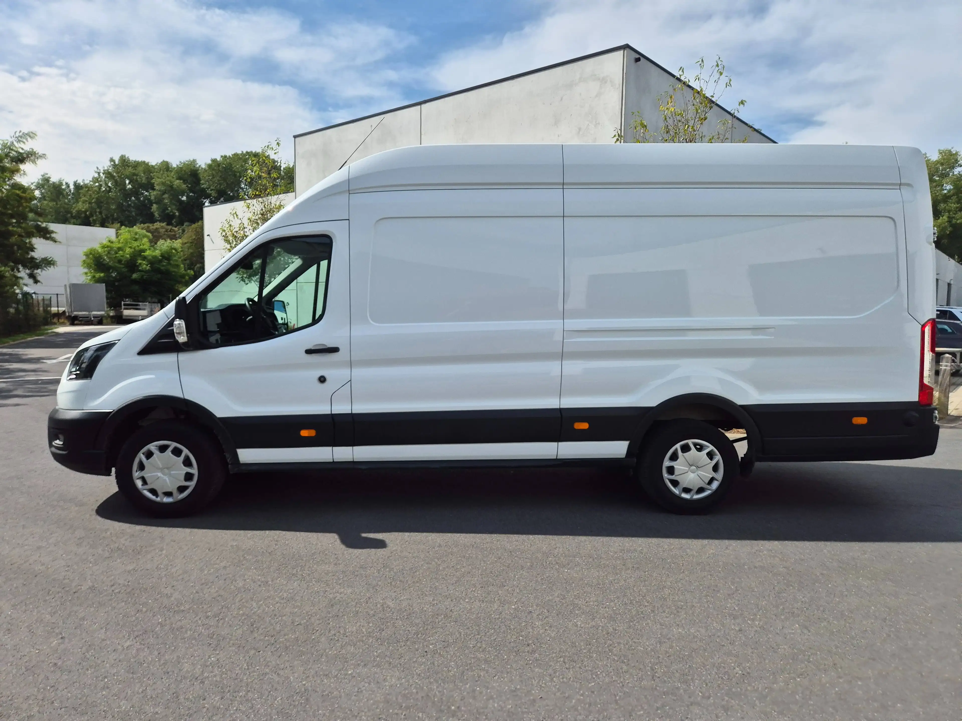 Ford Transit L4H3 20TDCI AUT - 24380€+BTW - PDC V/A+CAM, DAB+USB, TREKHAAK, AIRCO, HANDFREE, CRUISE CONT, BTW REC — photo 5