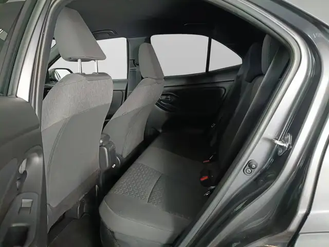 Toyota Yaris Cross view 9