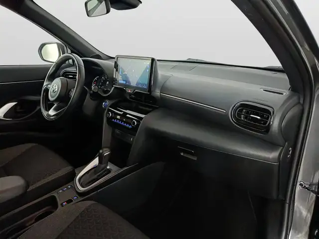 Toyota Yaris Cross view 10