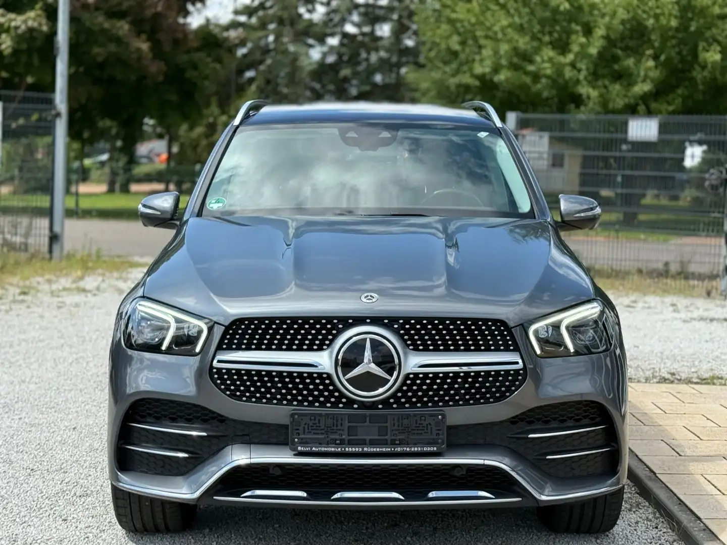 Mercedes-Benz GLE 350 de 4MATIC PANO Burmester AHK Trittbre AMG Grau - 1