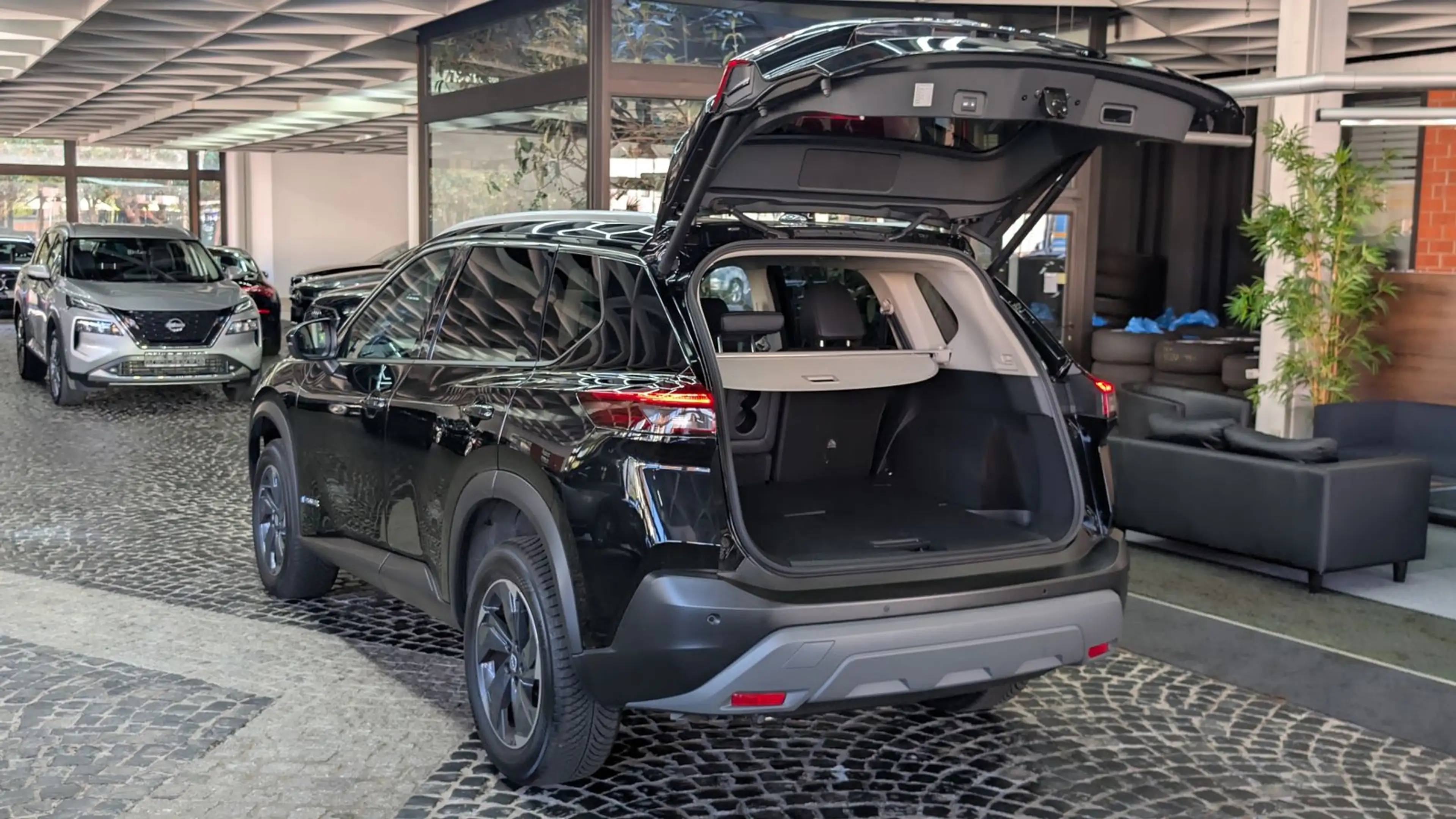 Nissan X-Trail 1.5 e-Power N-Connecta ACC 360 NAVI 12" — photo 15