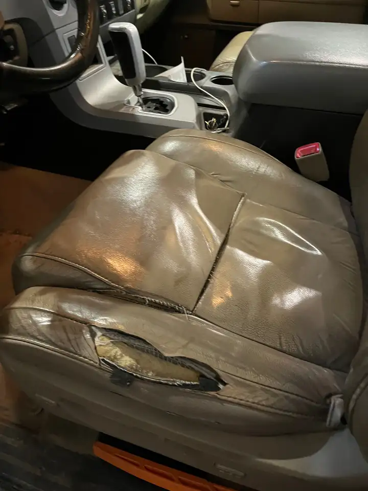 Toyota Tundra снимка Toyota Tundra
