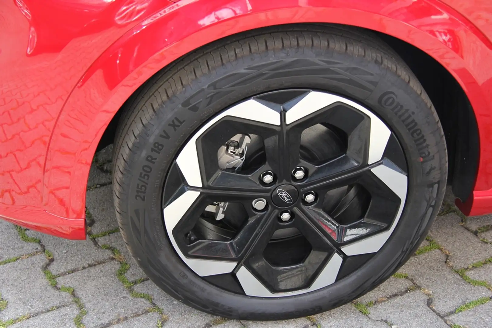 Ford Puma Matrix-LED NAV CAM Lordose Keyless 18Z Rosso - 2
