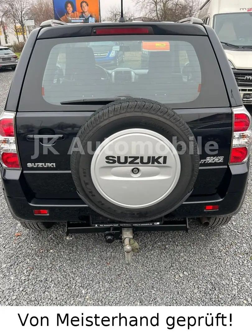 Suzuki Grand Vitara 1.6 Ltr. City AHK, Klima, 4X4 Schwarz - 2