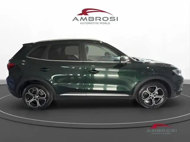 MG ZS view 4