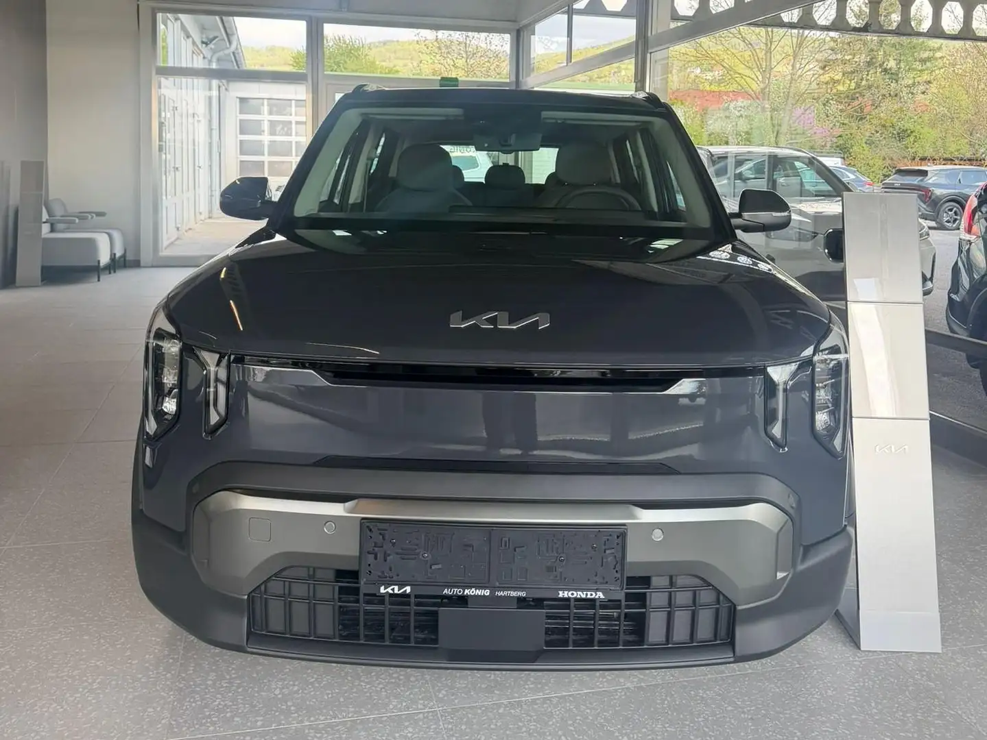 Kia EV2 EV2 5S Air 42,2 KWH AT FWD Schwarz - 1