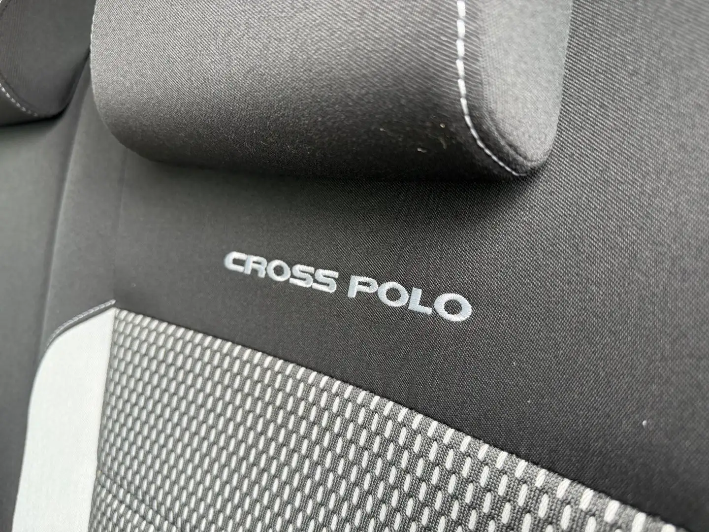 Volkswagen Polo Cross 1.2 TSI Airco|PDC|LMC|BEURT|APK - 2