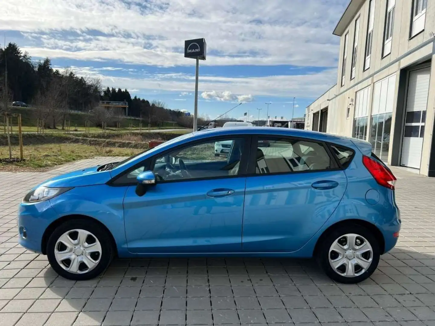 Ford Fiesta Fiesta Ghia 1,25 Ghia Blau - 2