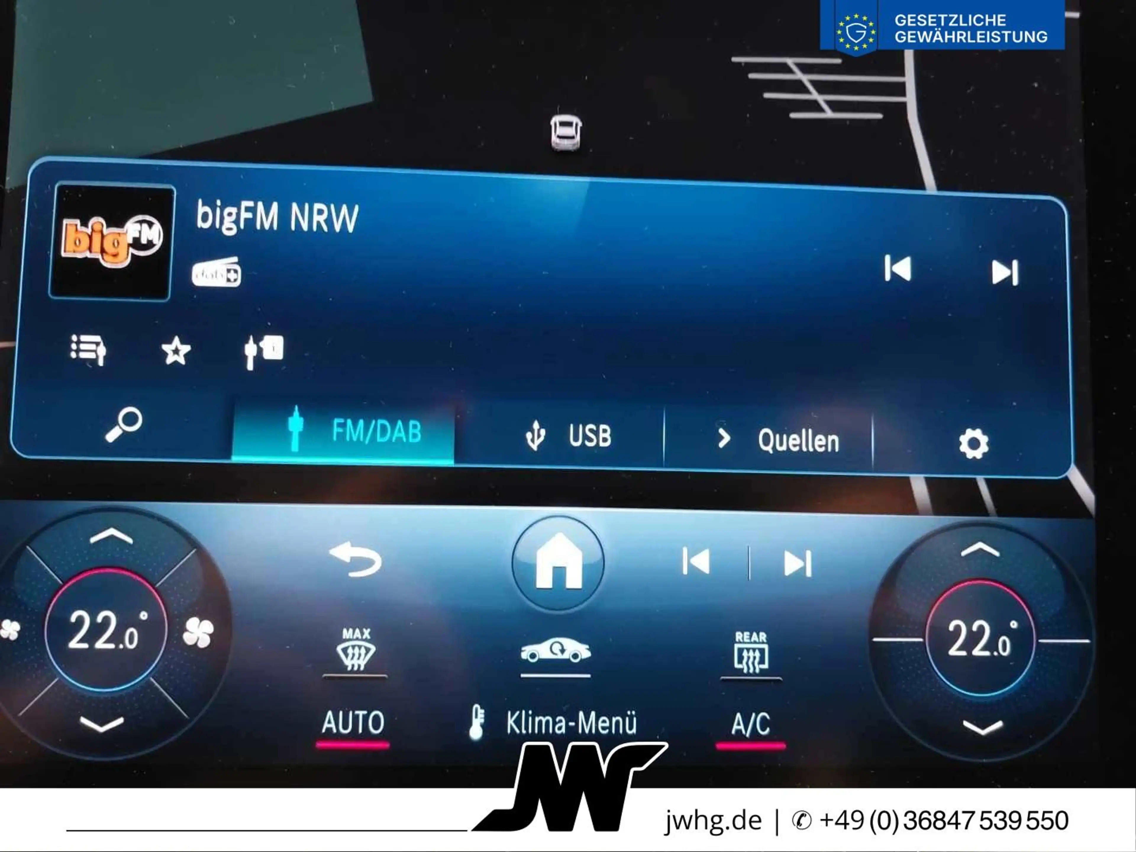 Mercedes-Benz C 300 2x AMG line HeadUp Widescreen 360K Digital — photo 7