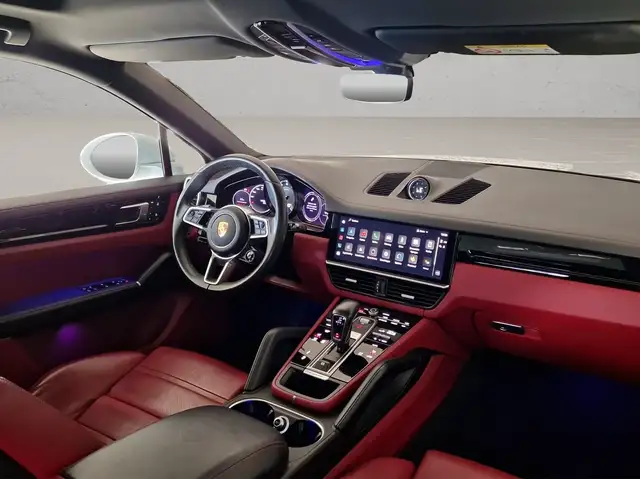 Porsche Cayenne view 6
