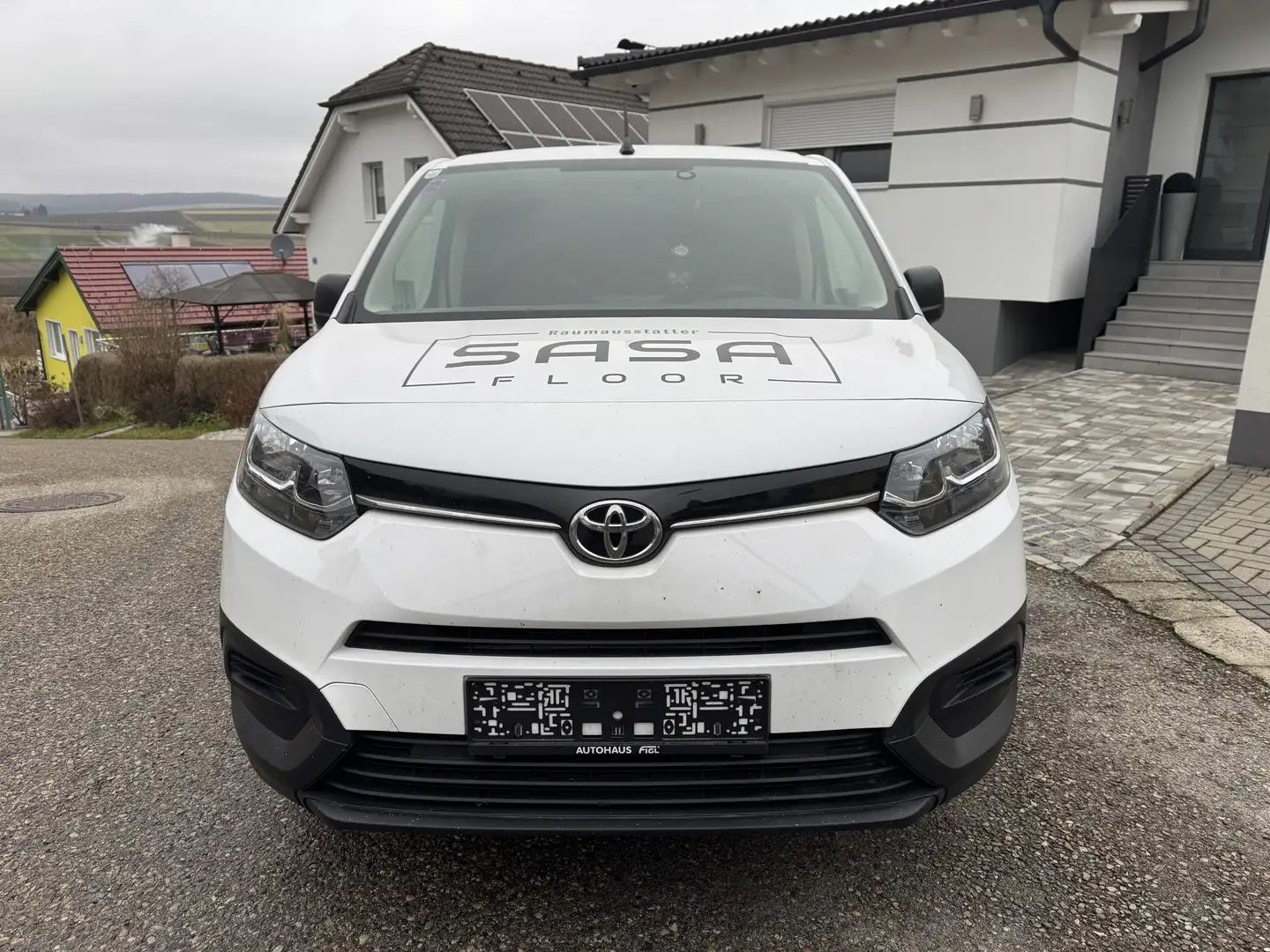 Toyota Proace City Verso L2 1,5 D-4D 102 Combi - 2