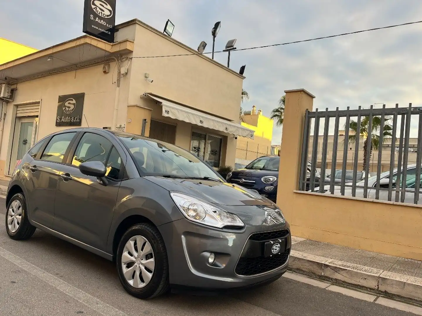 Citroen C3 1.4 HDi 70 Seduction Gris - 1