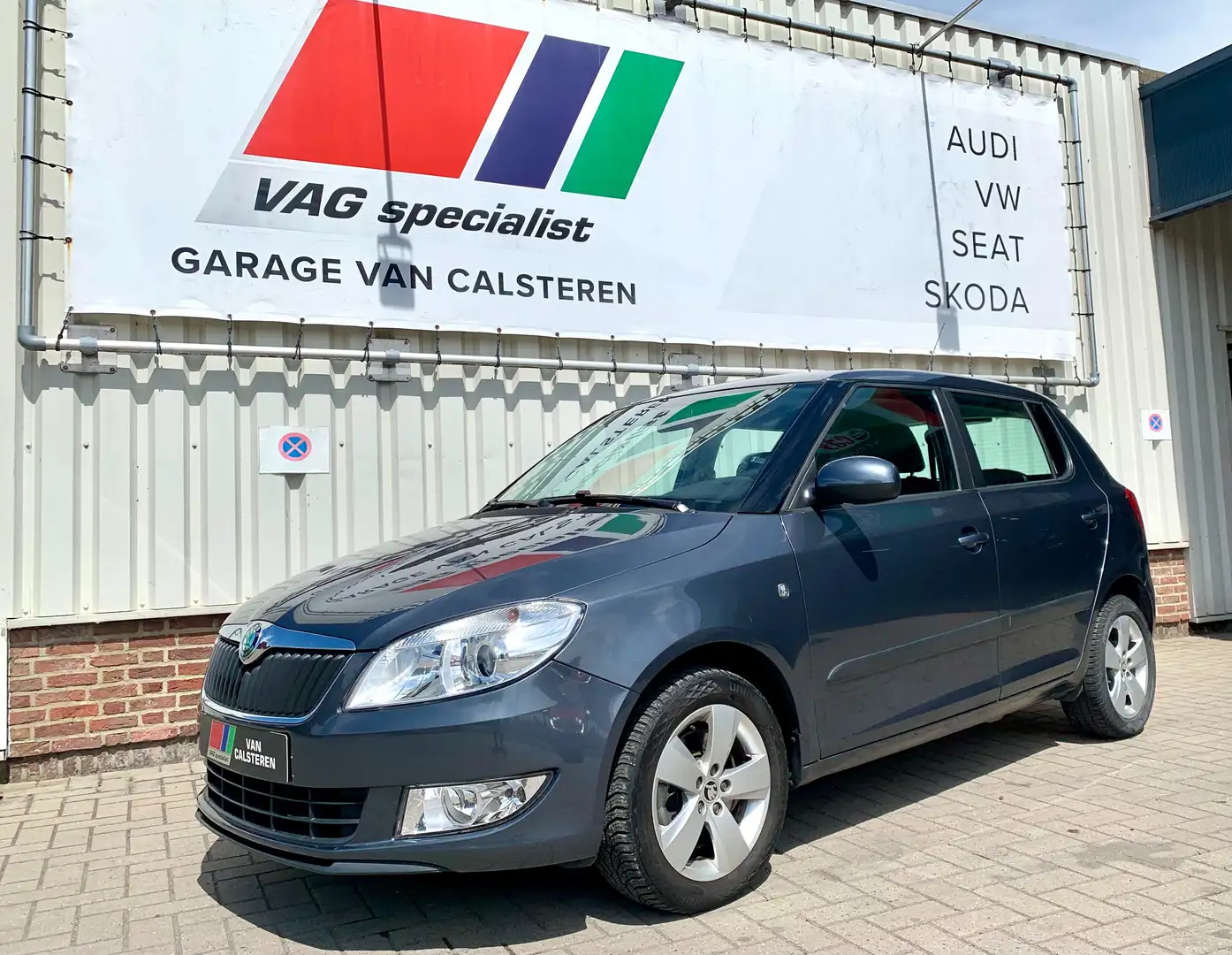 Skoda Fabia SW 1.2 TSI Ambiente DSG Gris - 1